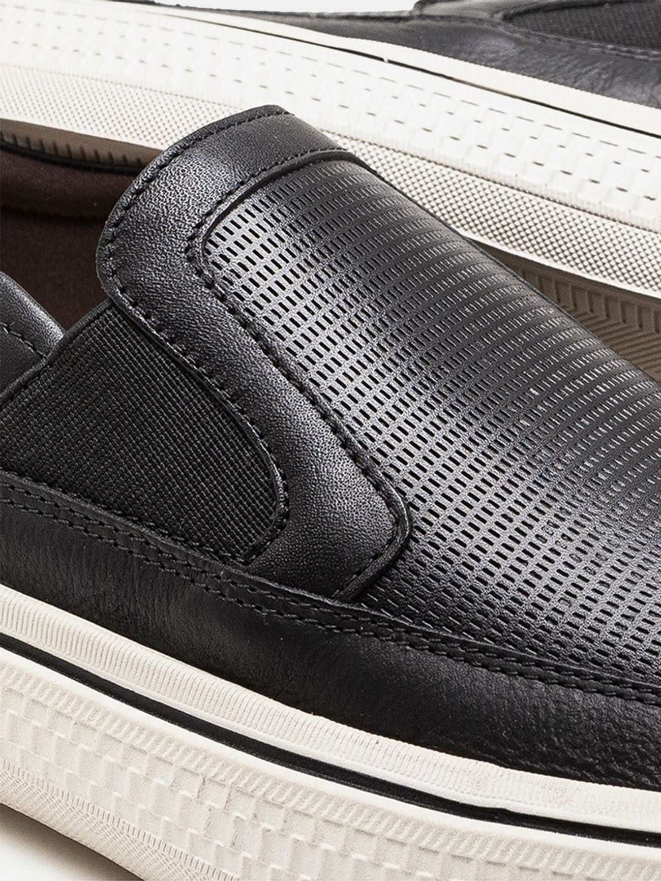 Democrata Men's Fender Leather Denim Sneakers #color_Black