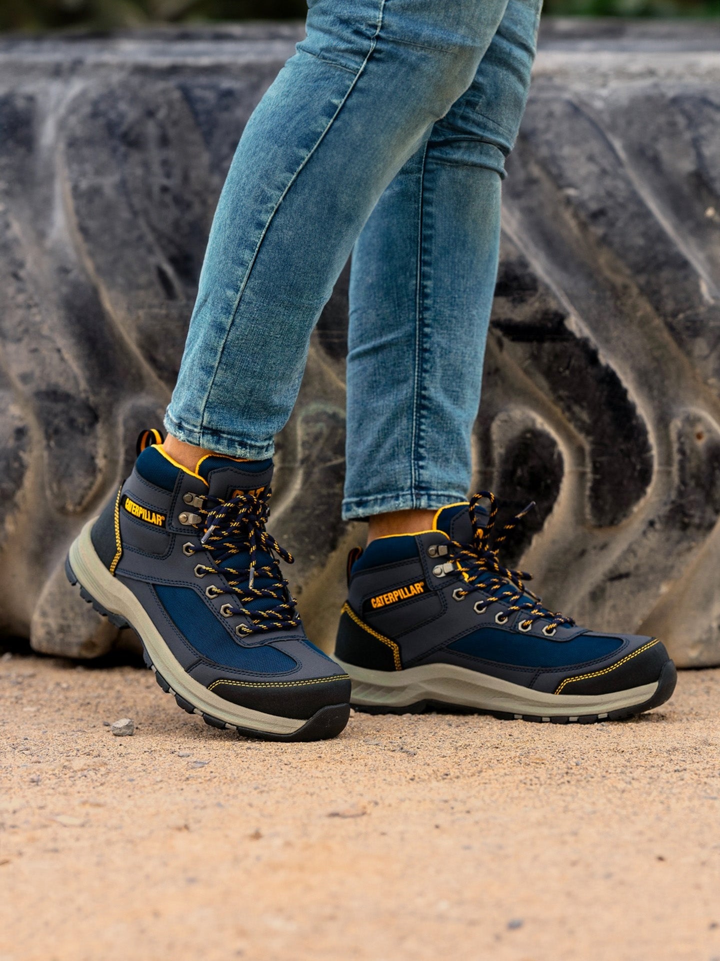 Caterpillar Men's Elmore Mid Steel Toe S1P Work Boot #color_Blue