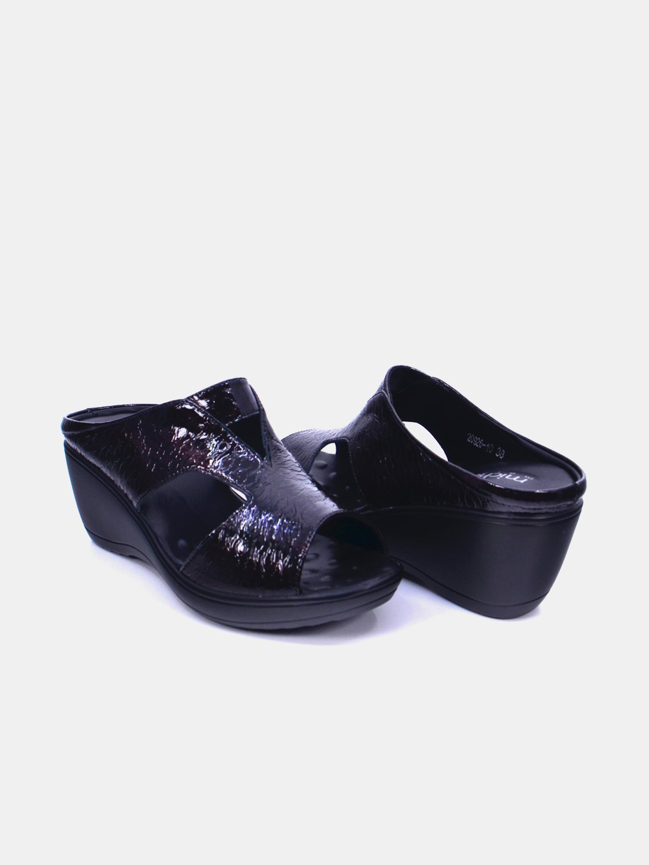Michelle Morgan 20926-10 Women's Wedge Sandals #color_Maroon