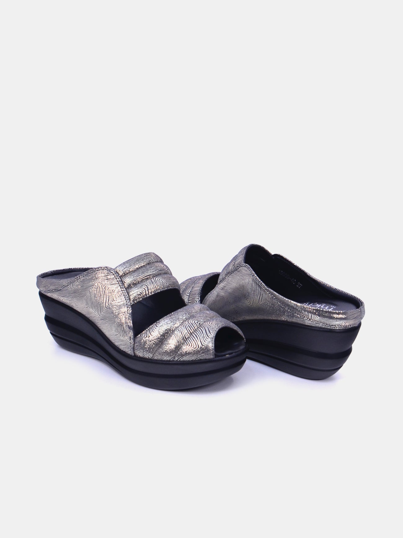 Michelle Morgan 19009-40 Women's Wedge Sandals #color_Gold