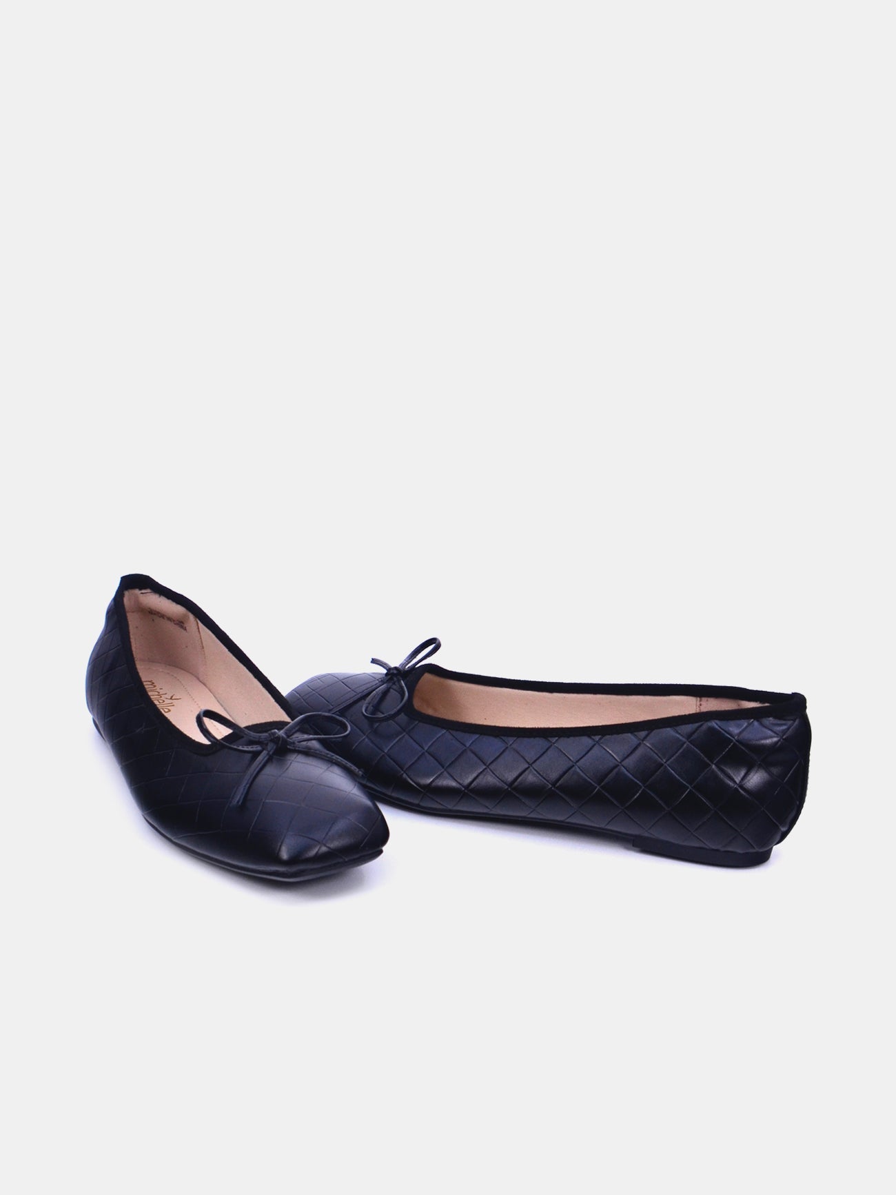 Michelle Morgan 219RA013 Women's Flat Shoes #color_Black