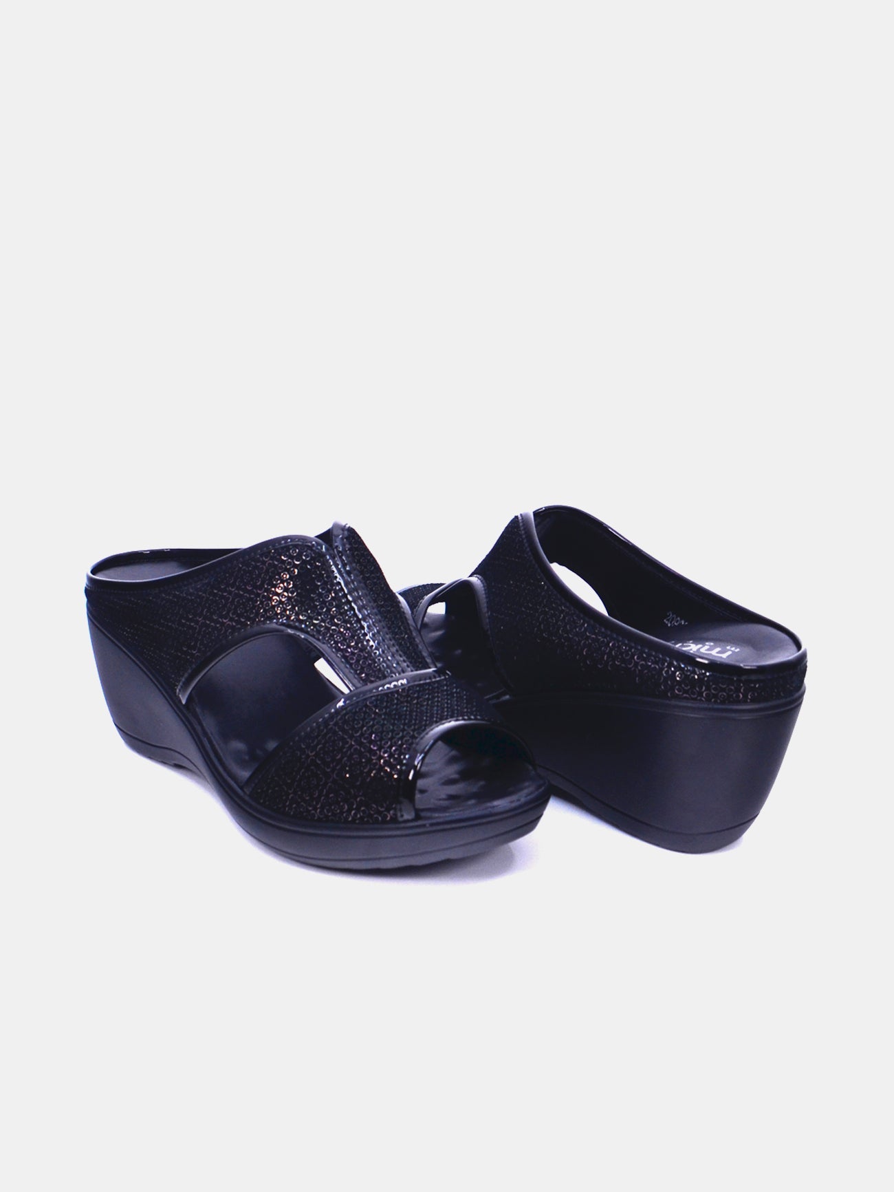 Michelle Morgan 20926-9 Women's Wedge Sandals #color_Black