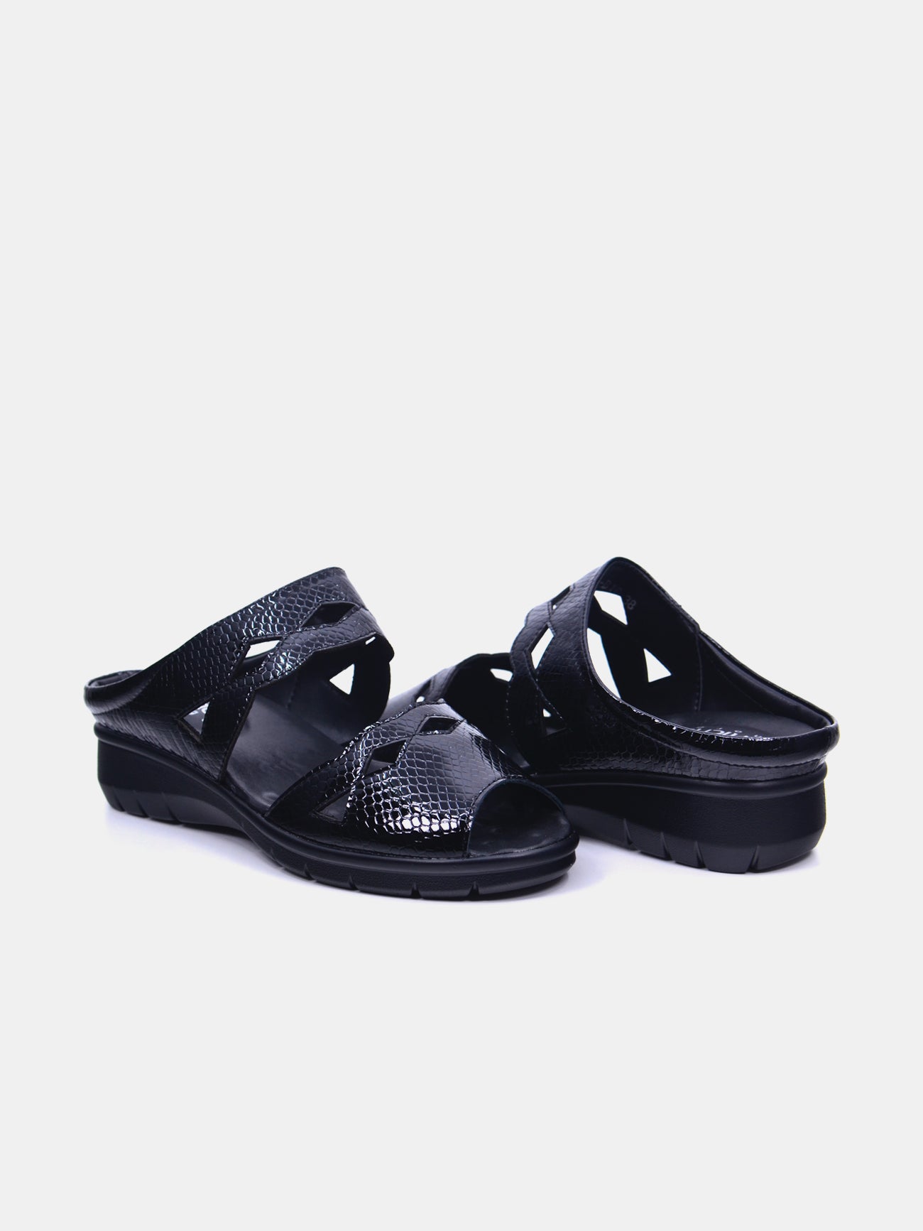 Michelle Morgan 18397-B16 Women's Sandals #color_Black