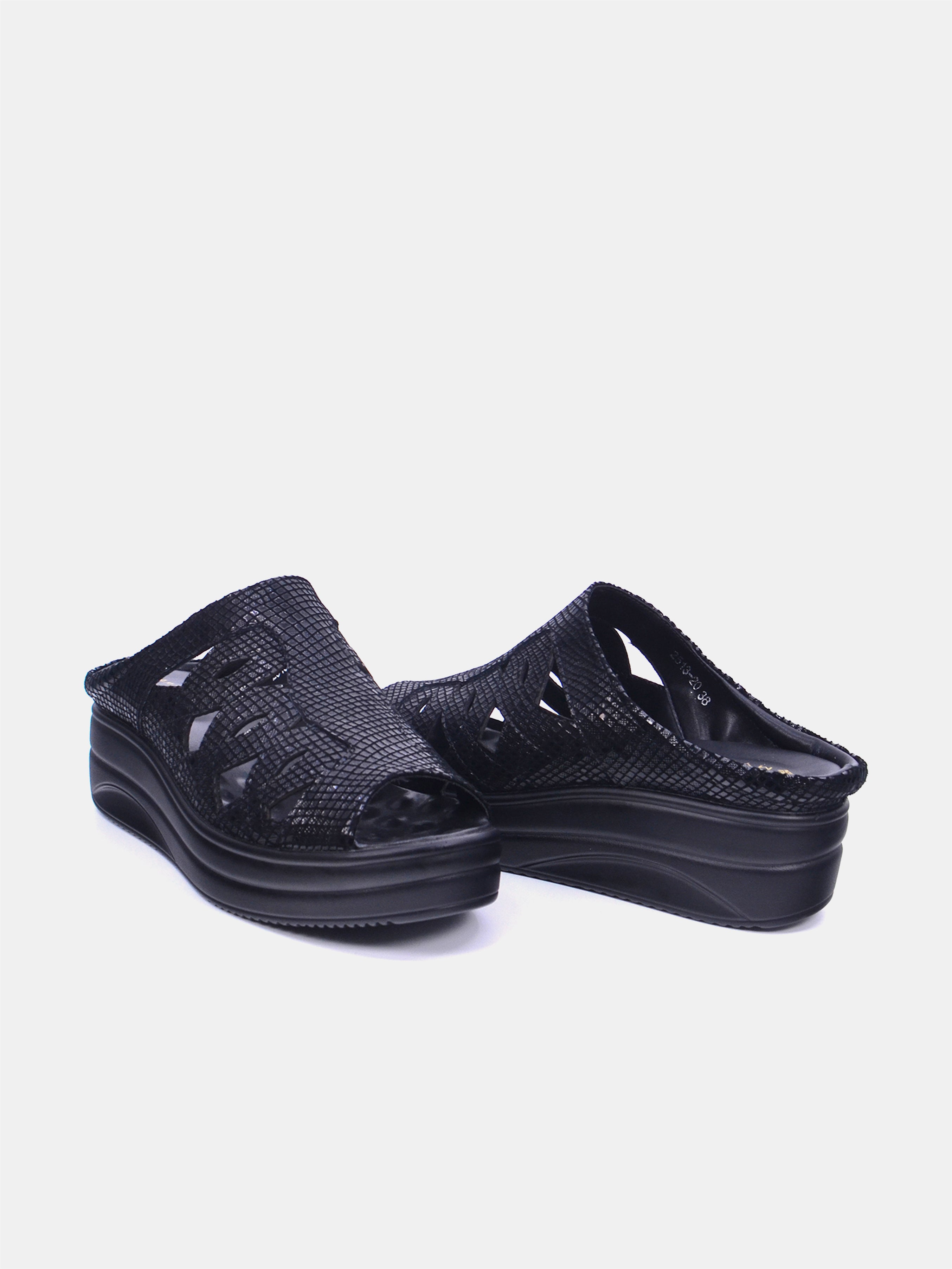 Mynaal Qareen Women's Sandals #color_black