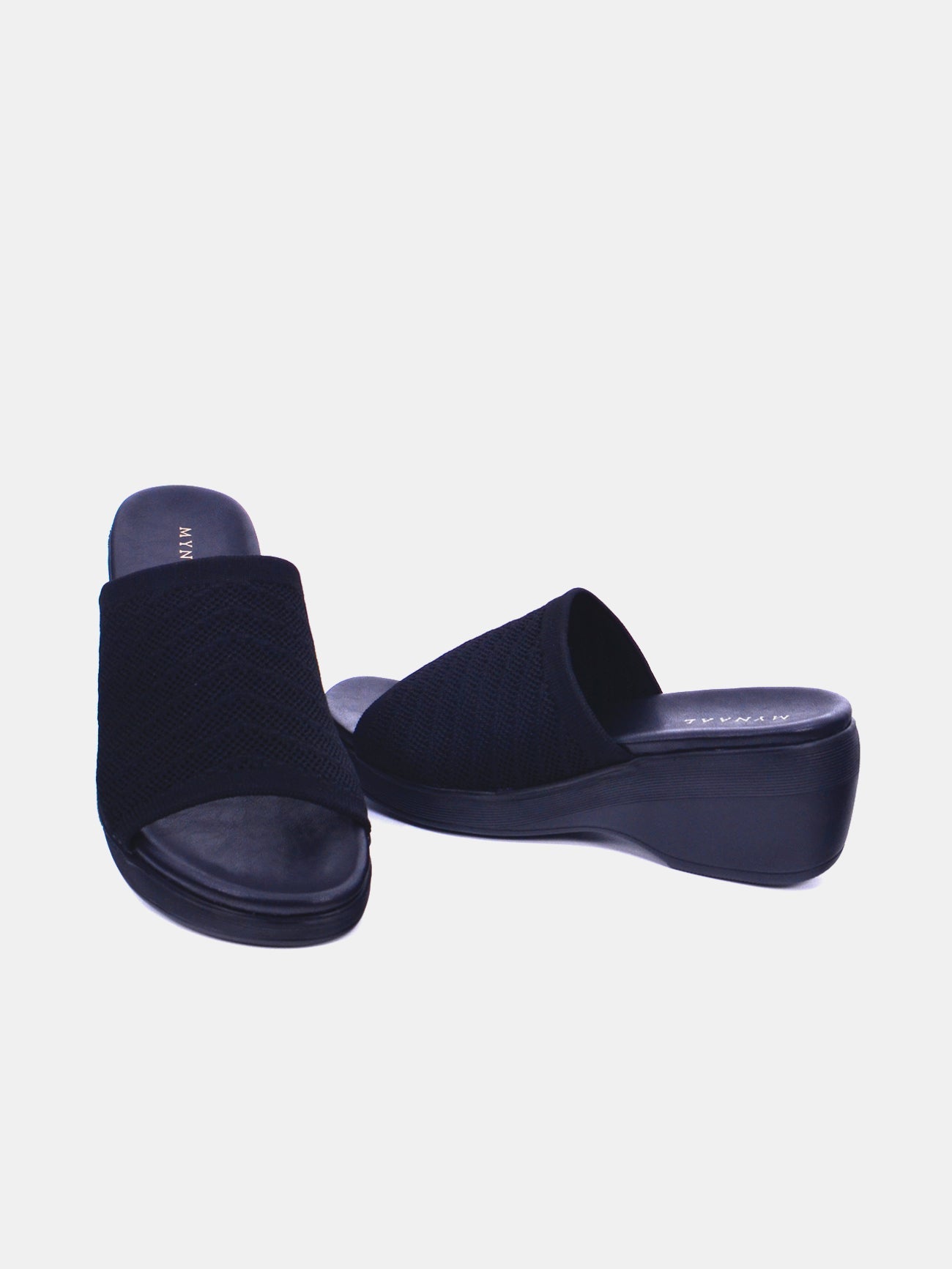 Mynaal Oliviera Women's Wedge Sandals #color_Black