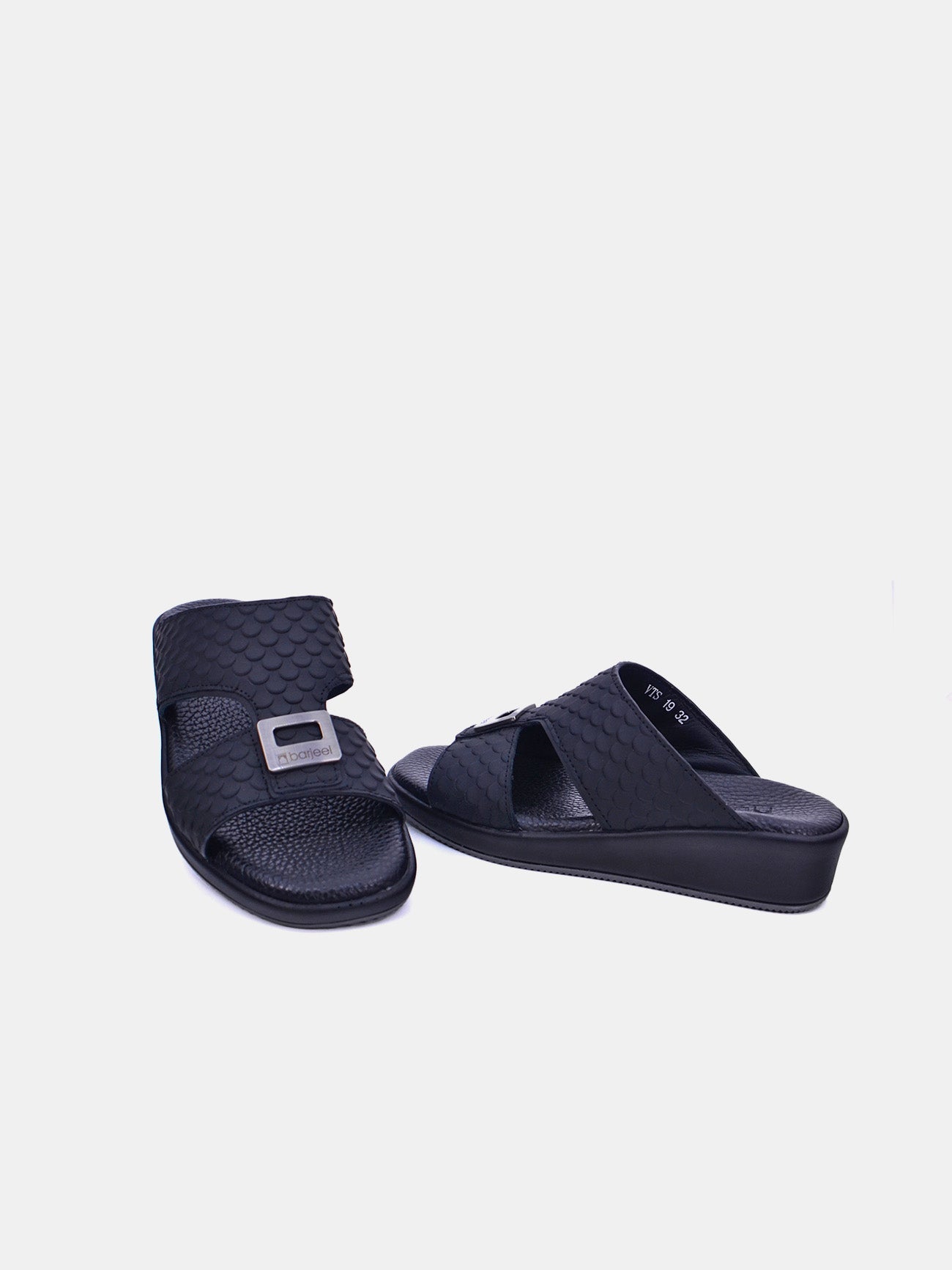 Barjeel Uno VTS 19 Boys Sandals #color_Black