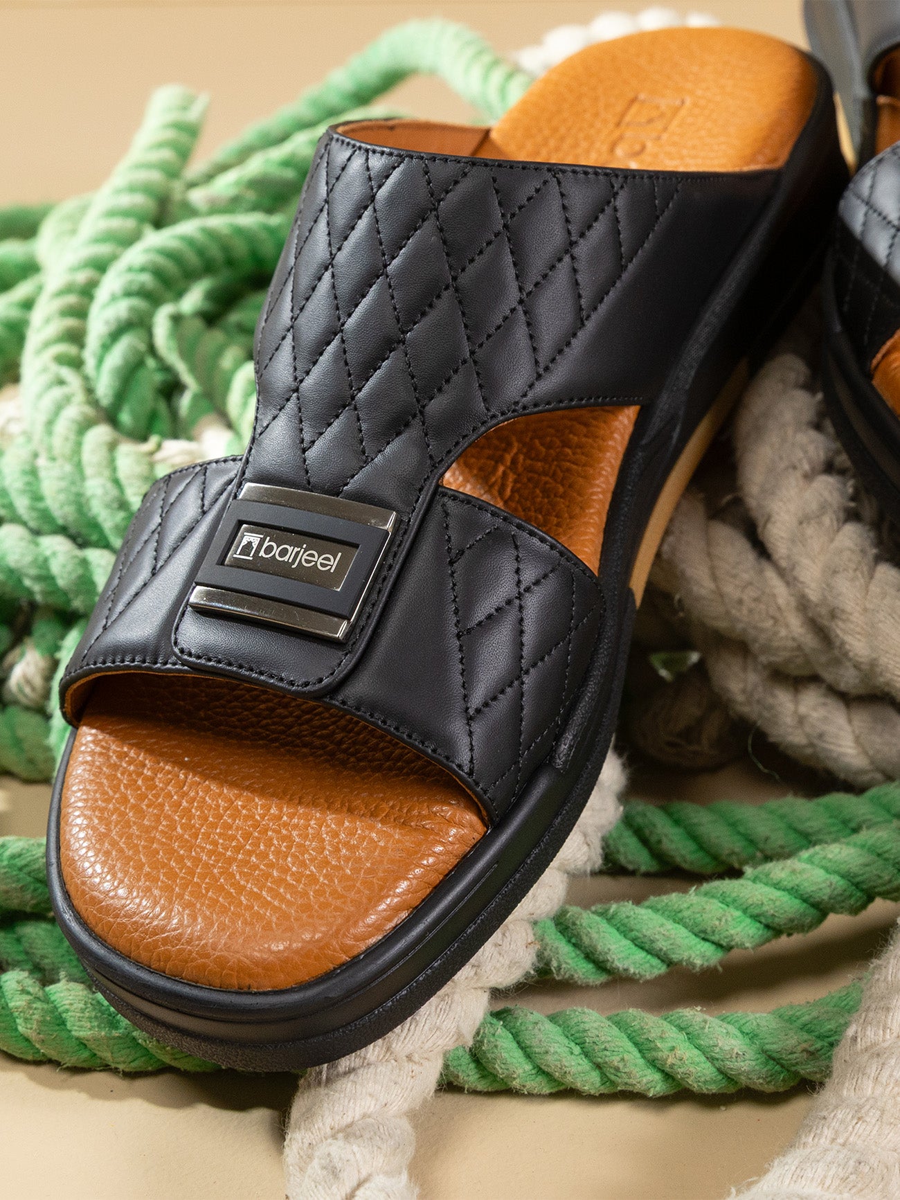 Barjeel Uno MSA138 Men Arabic Sandals #color_Black
