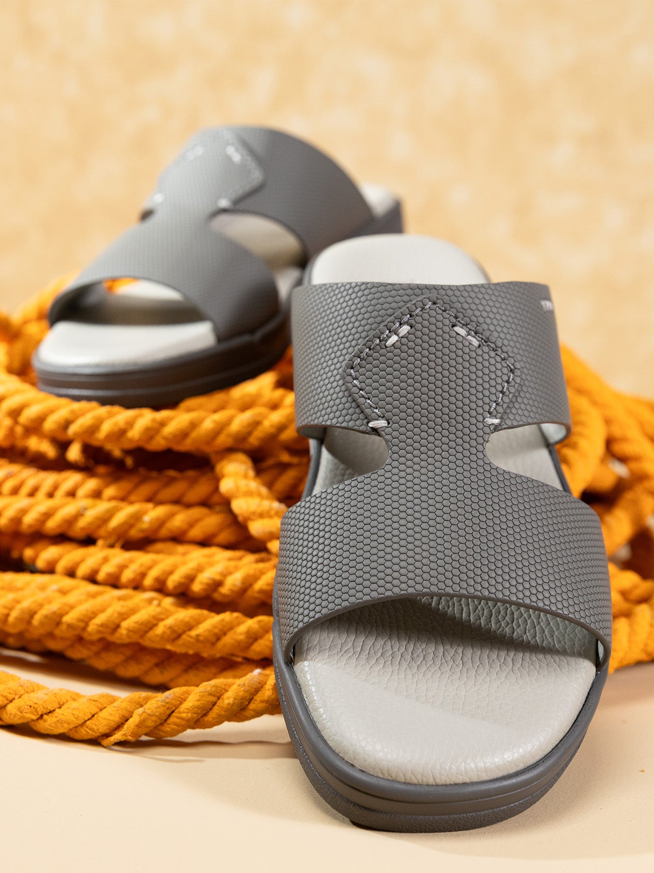 Barjeel Uno MSA134 Men Arabic Sandals #color_Gray