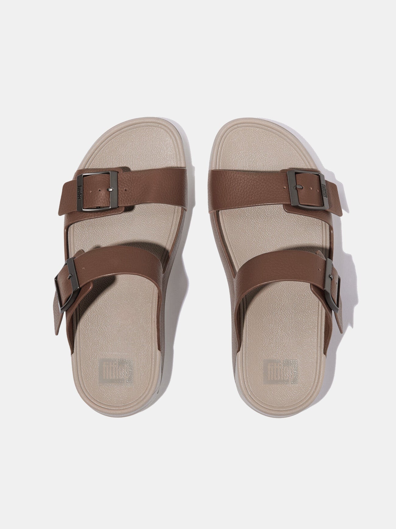 Fitflop Gogh Moc Mens Buckle Tumbled-Leather Slides #color_Mocha Brown