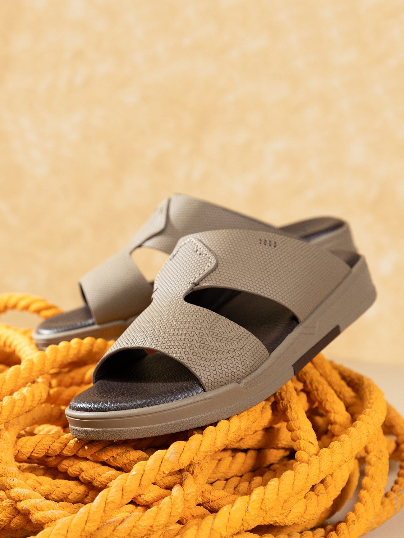 Barjeel Uno MSA134 Men Arabic Sandals #color_Beige