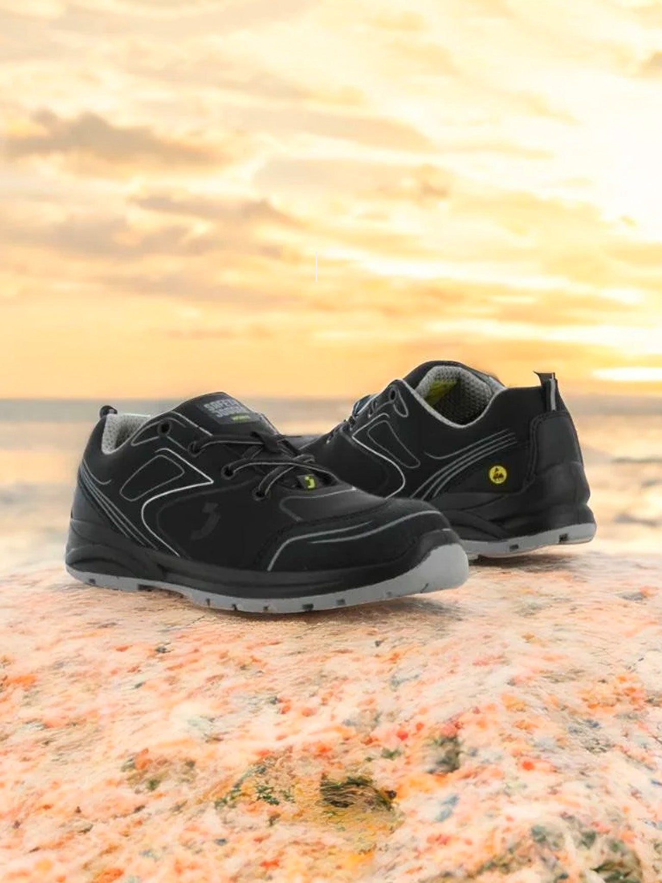 Safety Jogger Men's Cador S3 ESD SRC Low Shoes #color_Black