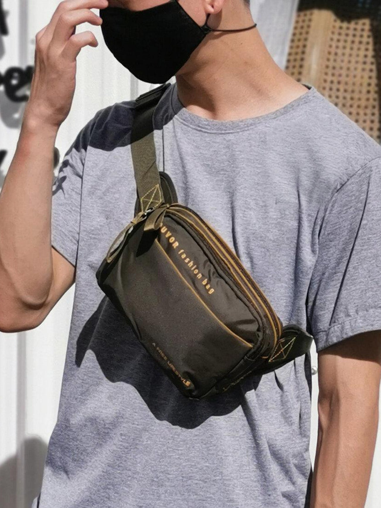 Fouvor 2538-16 Waist Bag #color_Green