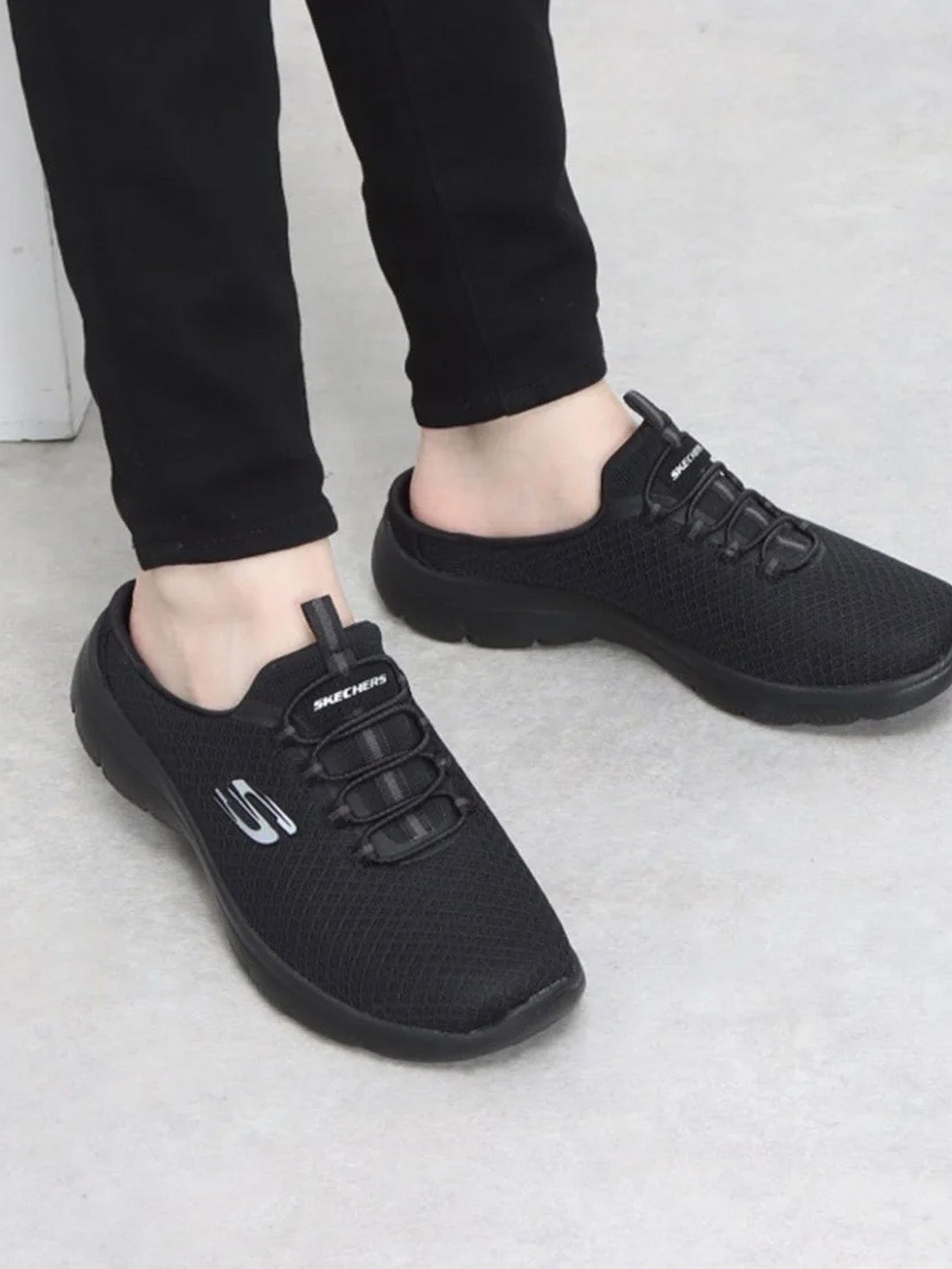 Skechers Women's Summits-Swift Step Shoes #color_Black