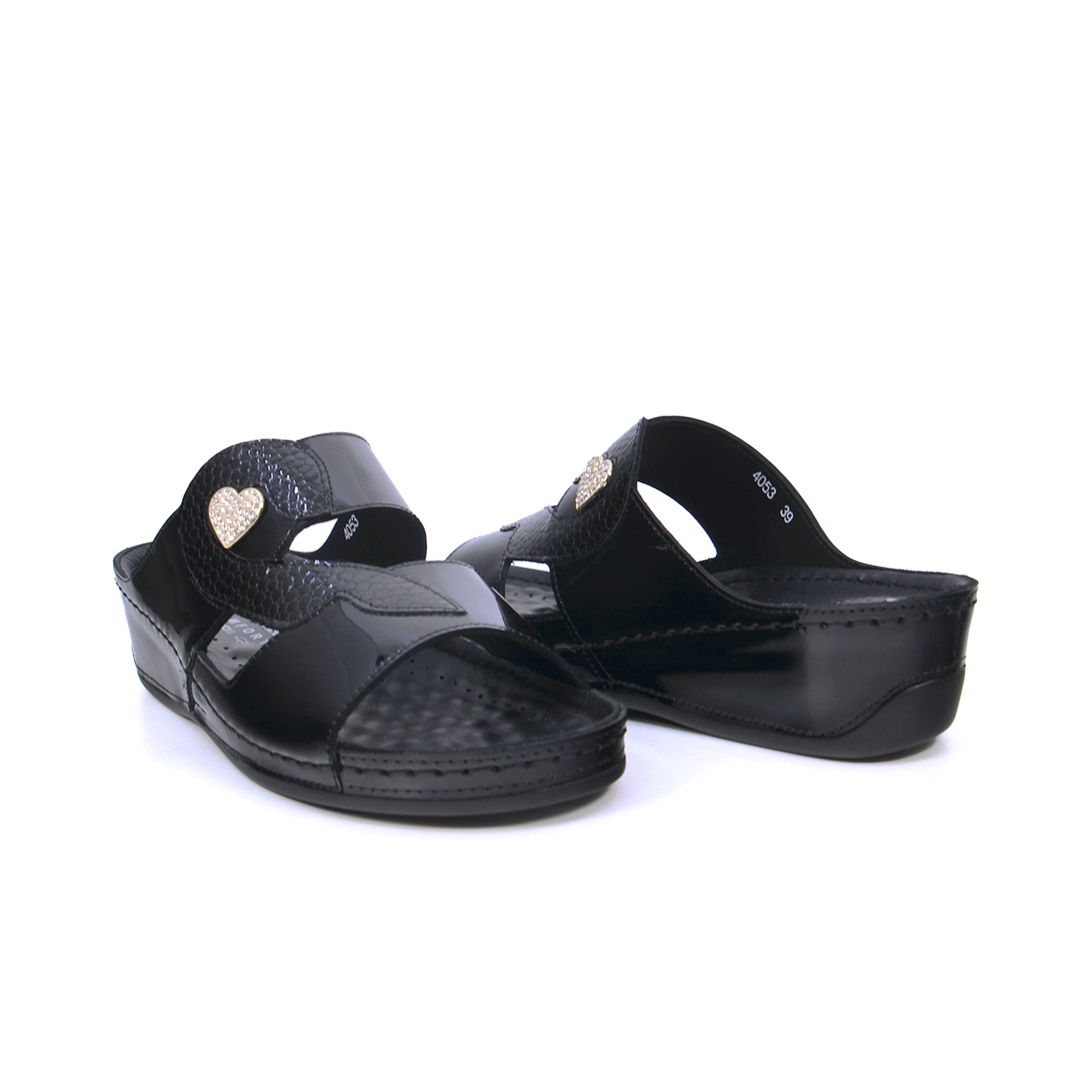 Think 4053J Women's Sandals #color_Black
