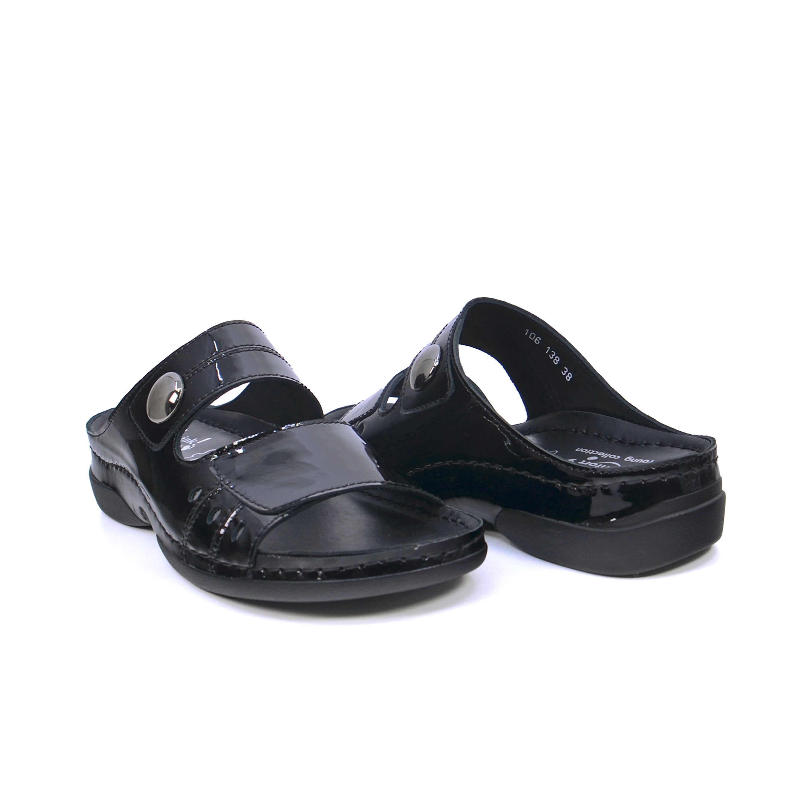 Think 106-138 Women's Sandals #color_Black