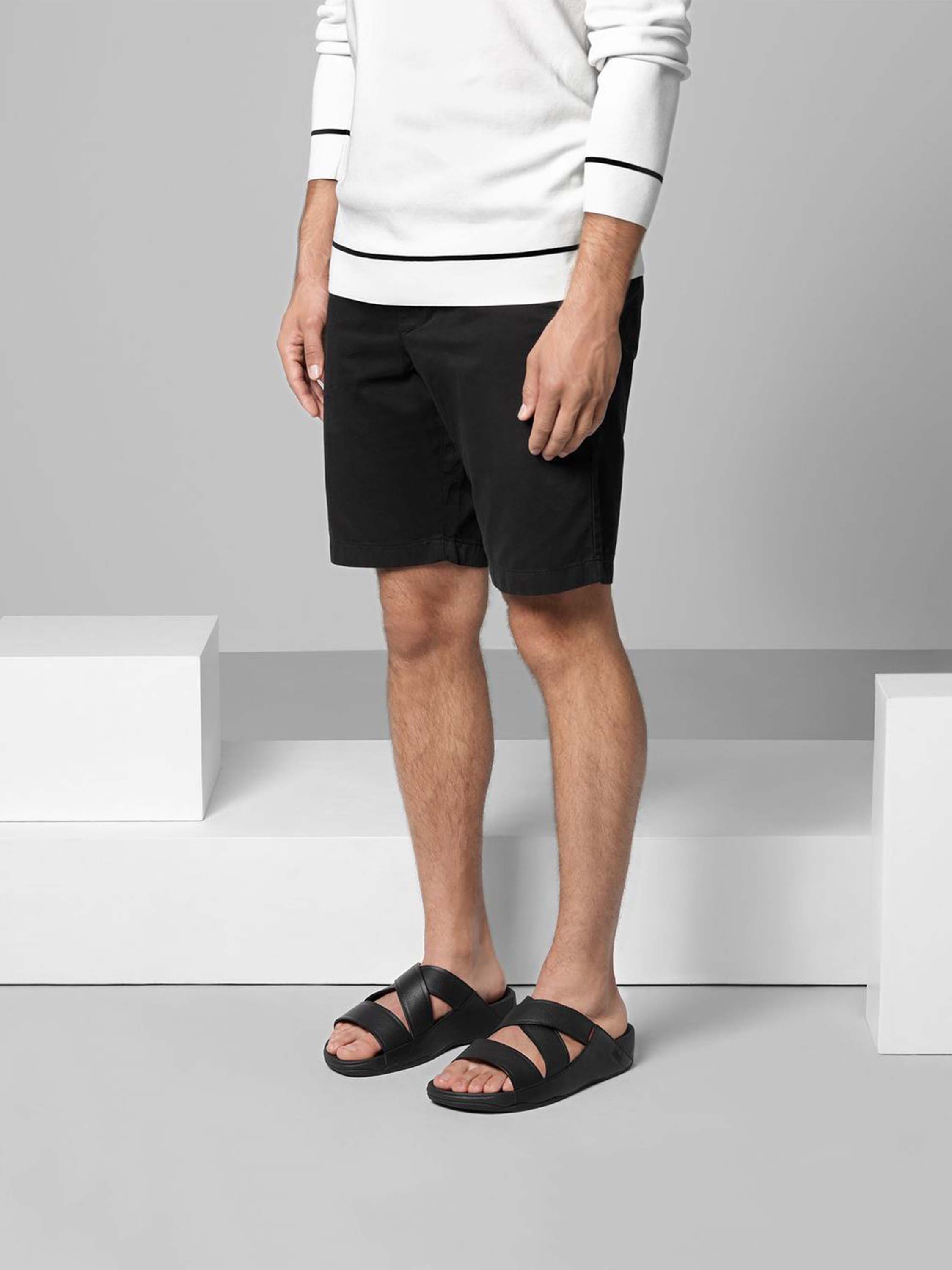 Fitflop Men's Chi Leather Slides #color_Black
