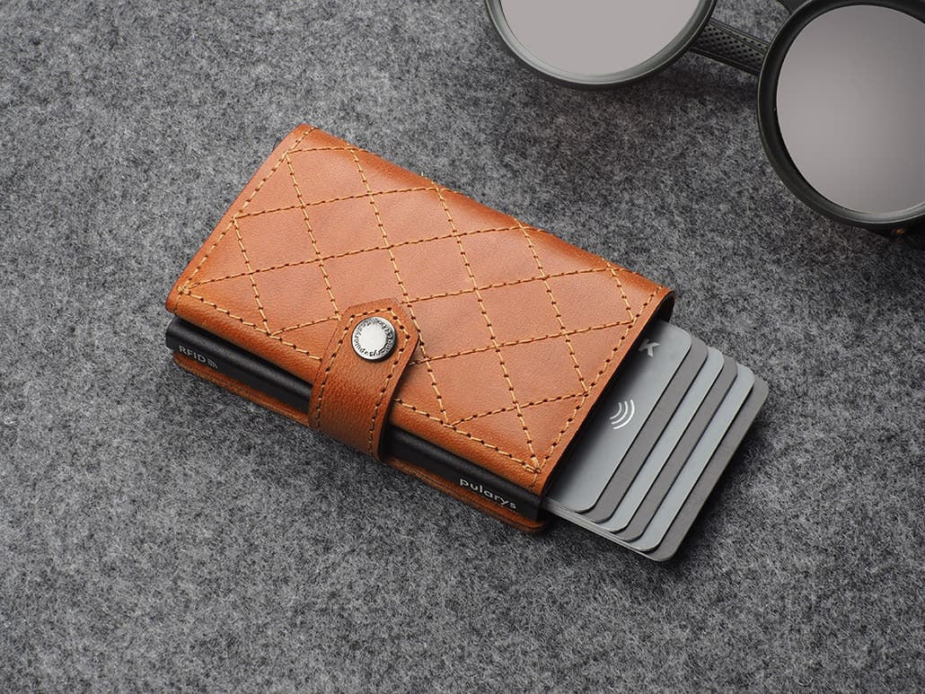 Pularys Hiker - Chic Decor Wallet - Nomad Leather #color_Cognac