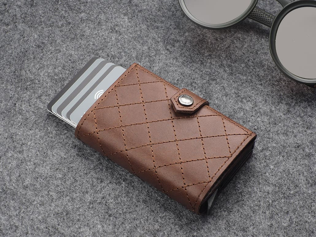 Pularys Hiker - Chic Decor Wallet - Nomad Leather #color_Brown