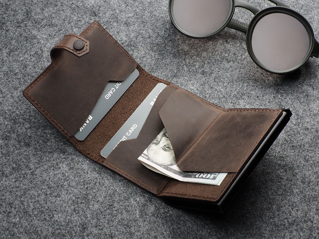 Pularys Hiker Wallet - Hunter Leather #color_Brown