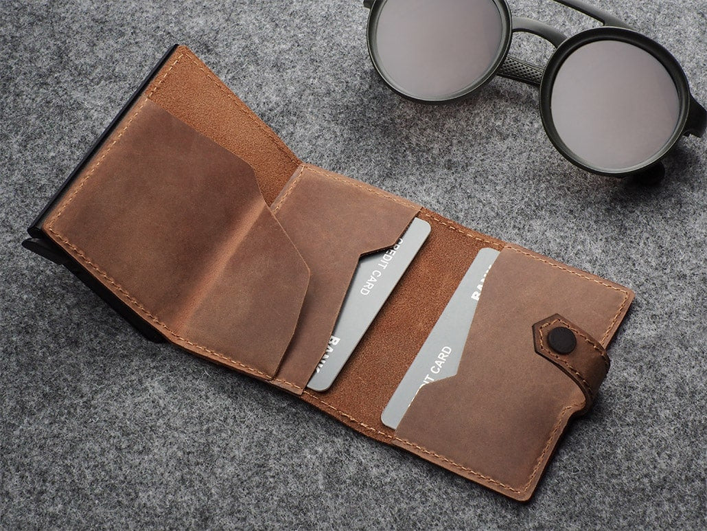 Pularys Hiker Wallet - Hunter Leather #color_Cognac
