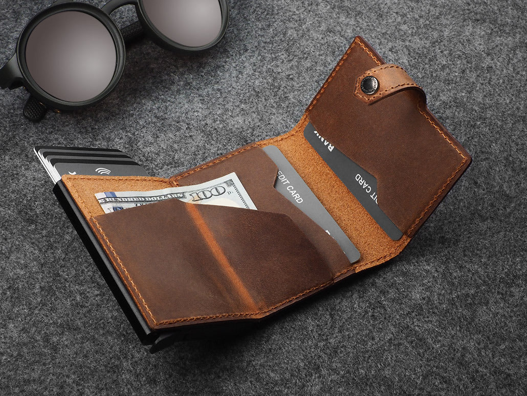 Pularys Hiker Wallet - Saddle Leather #color_Brown