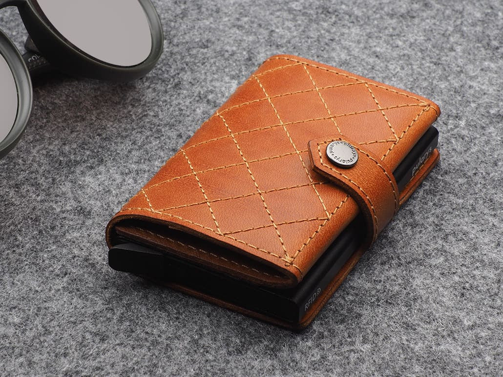 Pularys Hiker - Chic Decor Wallet - Nomad Leather #color_Cognac