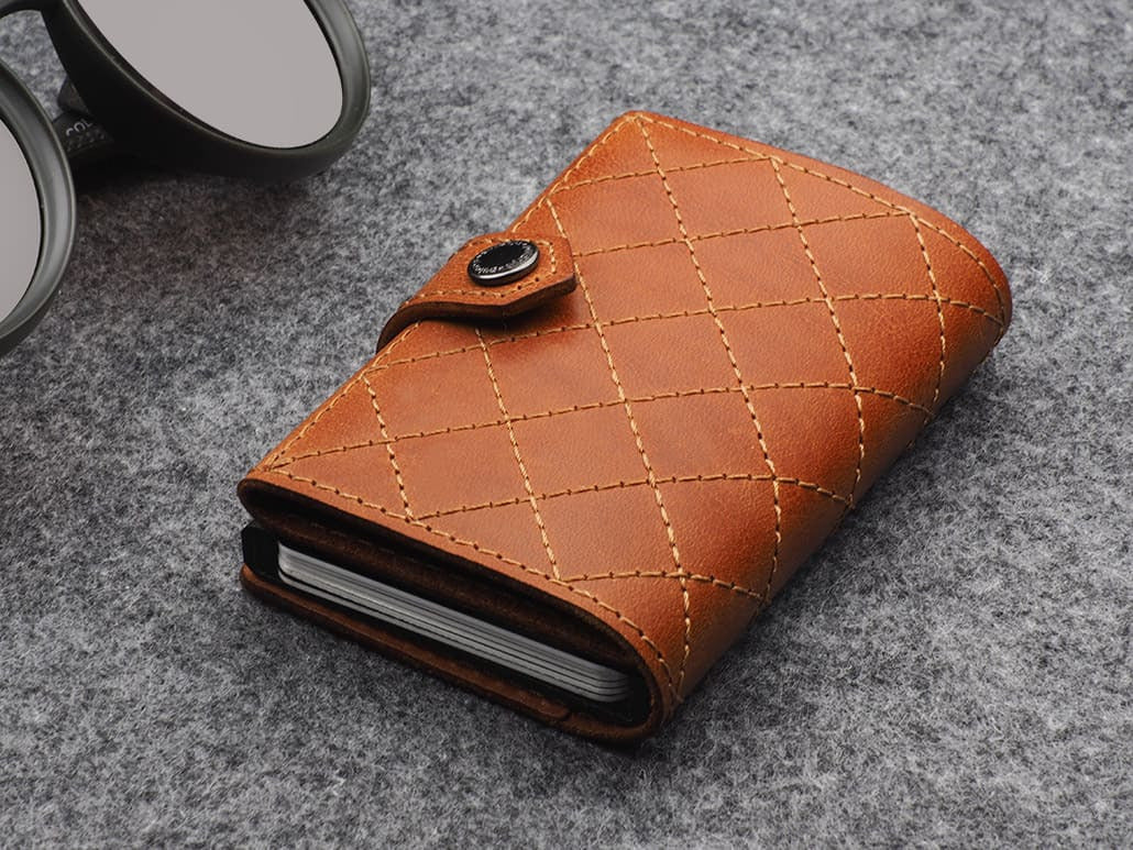 Pularys Hiker - Chic Decor Wallet - Nomad Leather #color_Cognac