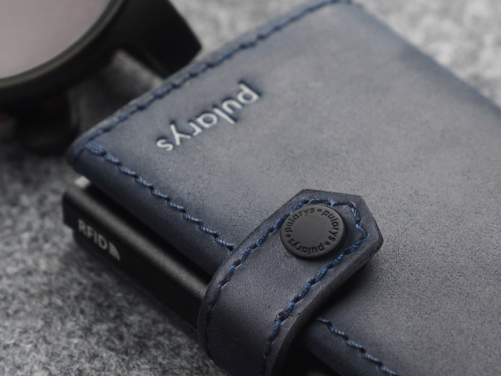 Pularys Hiker Wallet - Hunter Leather #color_Navy
