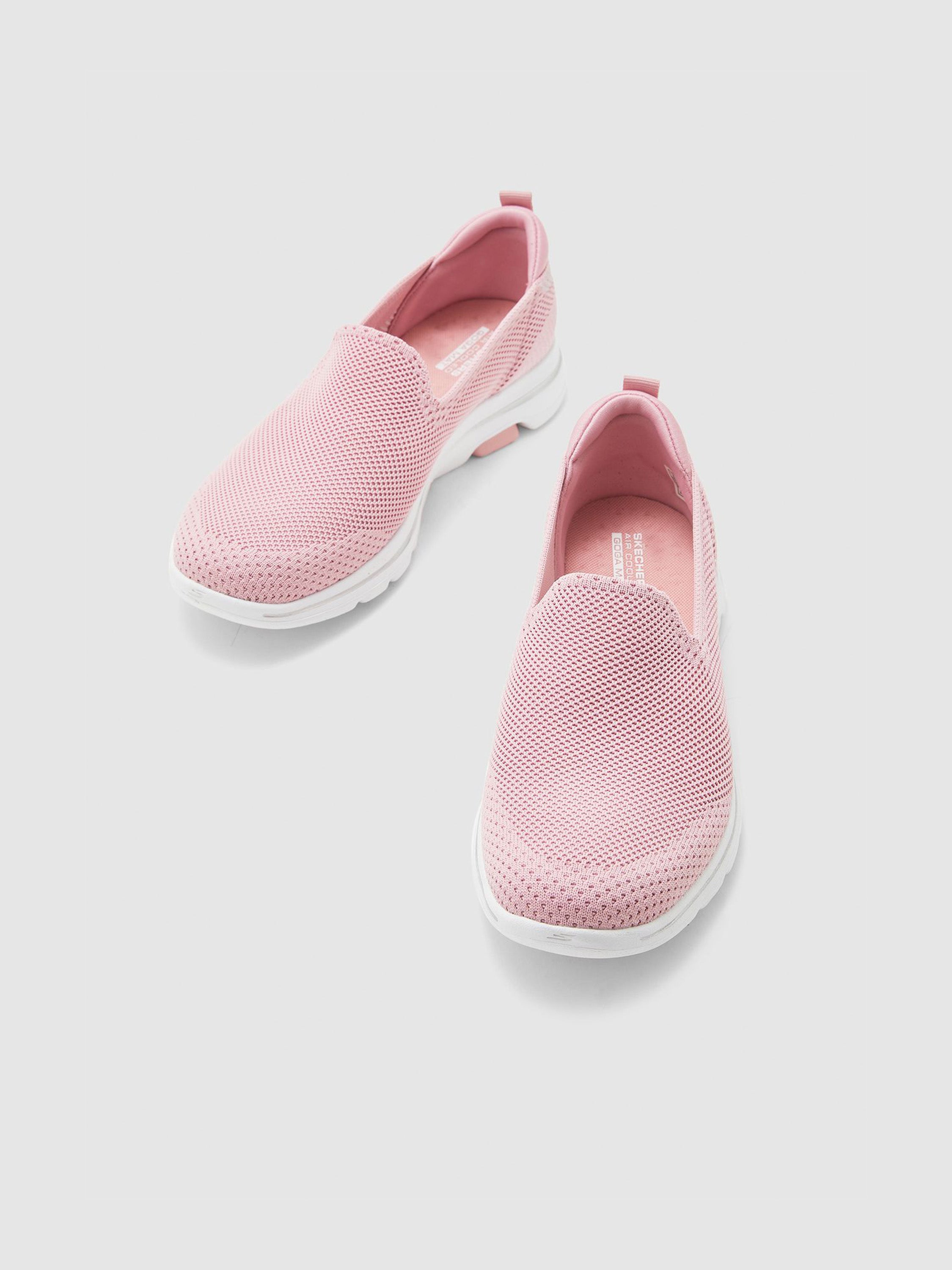 Skechers Women's GOwalk 5 - Prized Trainers #color_Light Pink