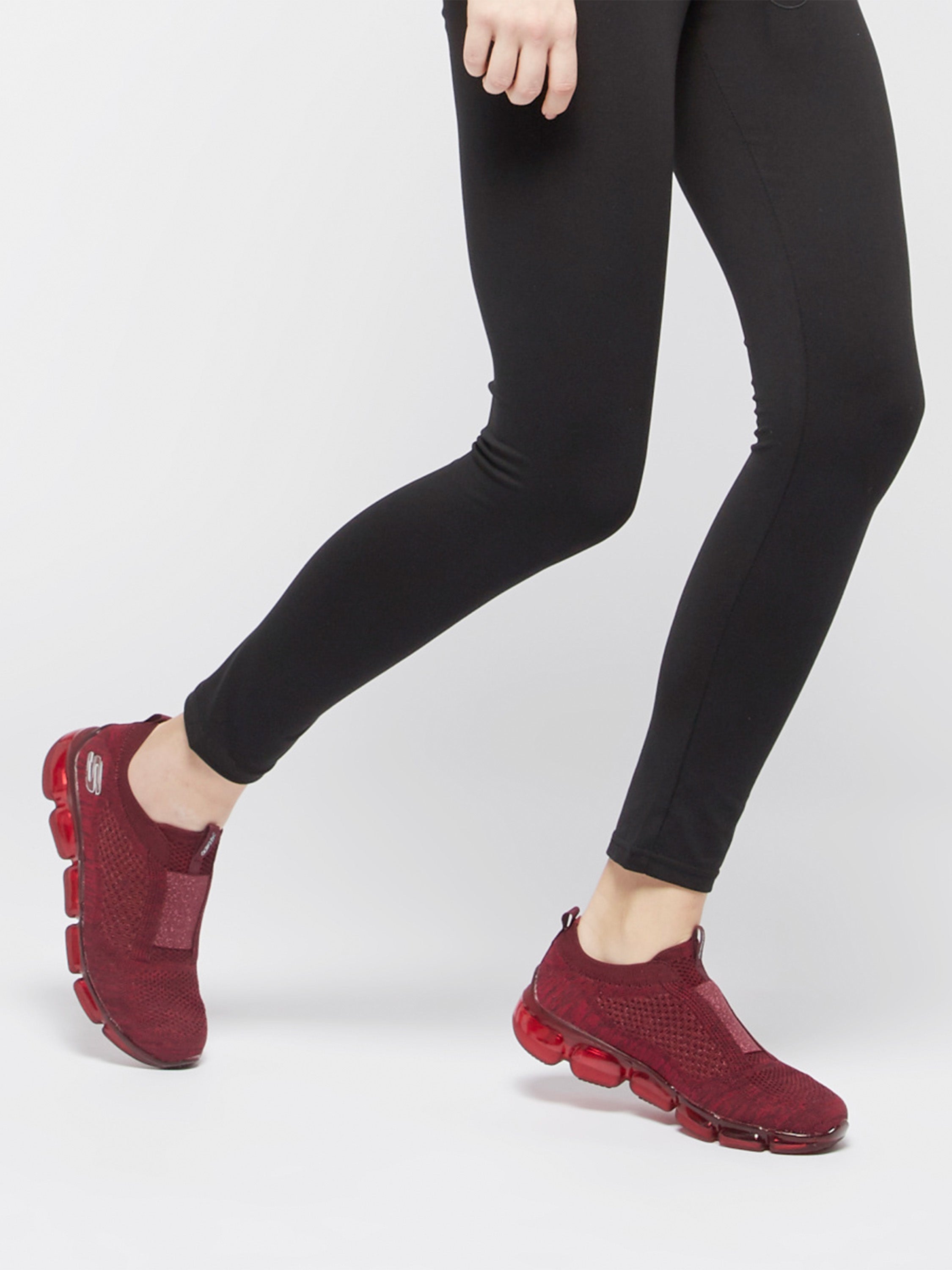 Skechers Women's Skech-Air 92 Trainers #color_Maroon
