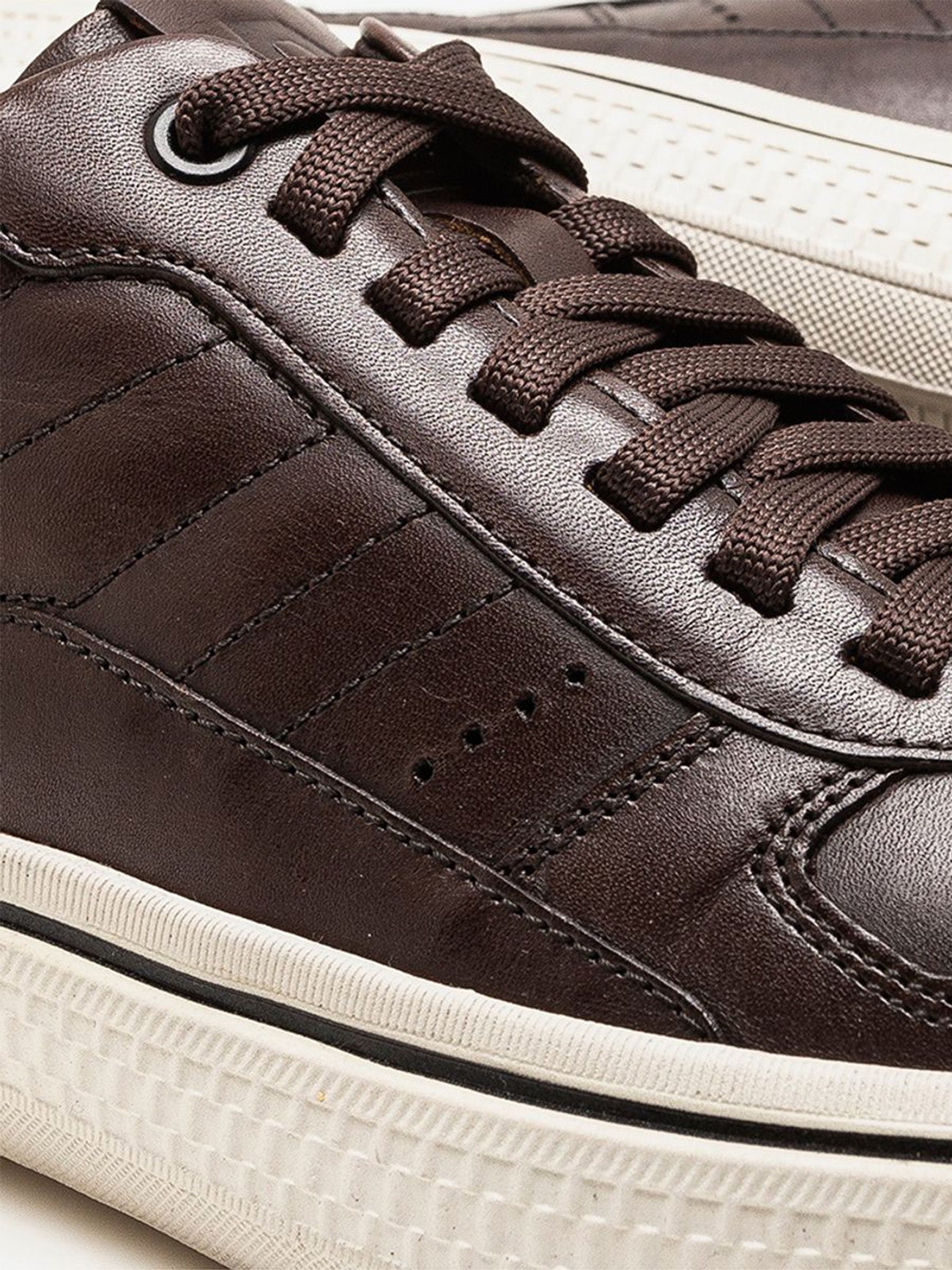 Democrata Men's Denim Fender Leather Sneakers #color_Brown