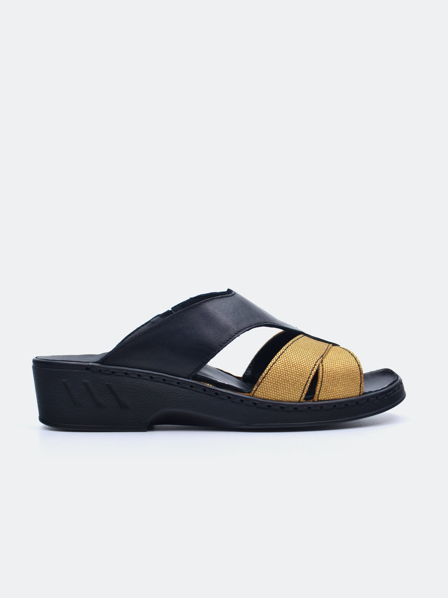 Josef Seibel Women's Flat Sandals #color_Gold