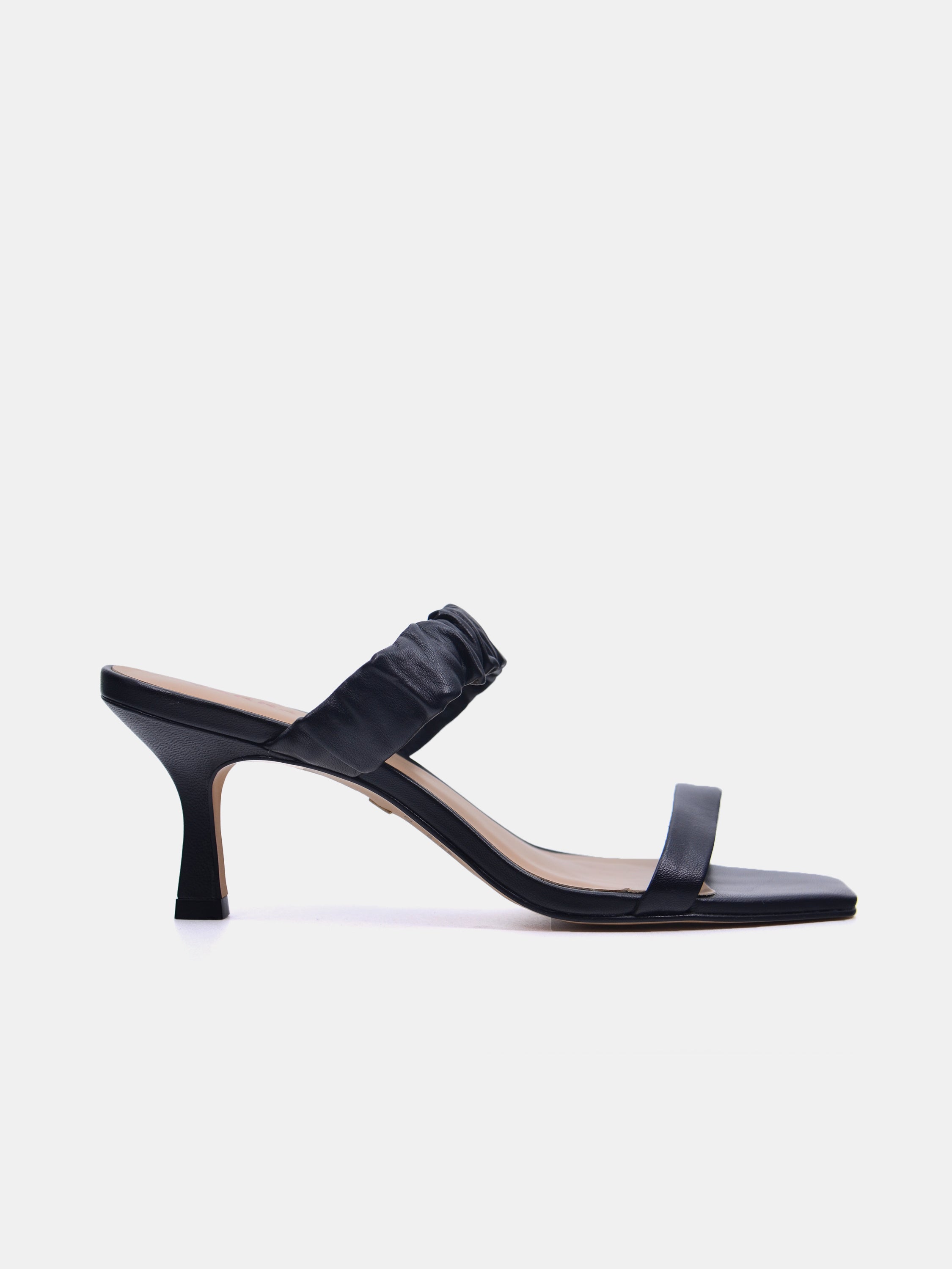 Carrano 322019 Women's Sandals #color_Black