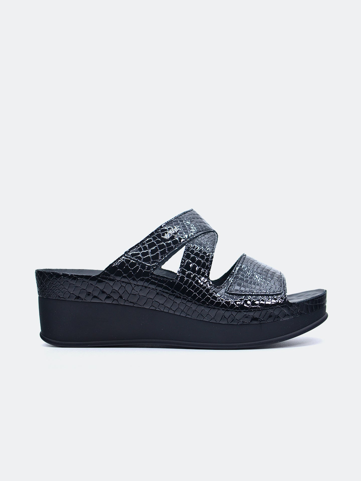 Vital Women's Platform Sandals #color_Black