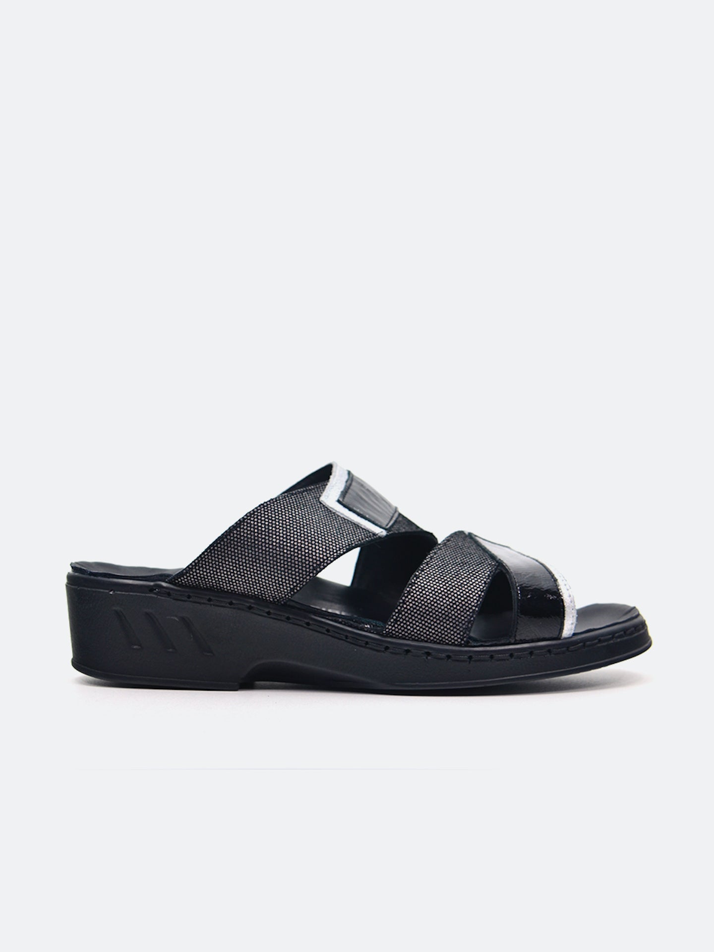 Josef Seibel Women's Flat Sandals #color_Black