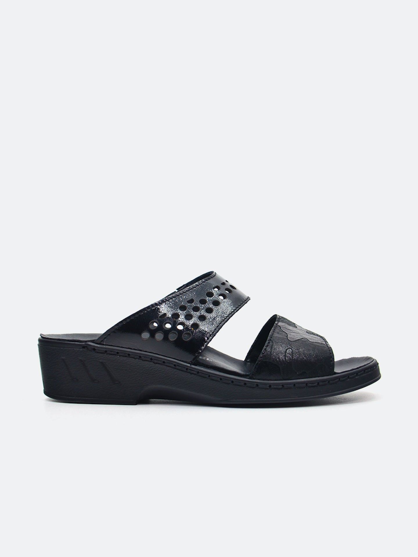 Josef Seibel Women's Flat Sandals #color_Black