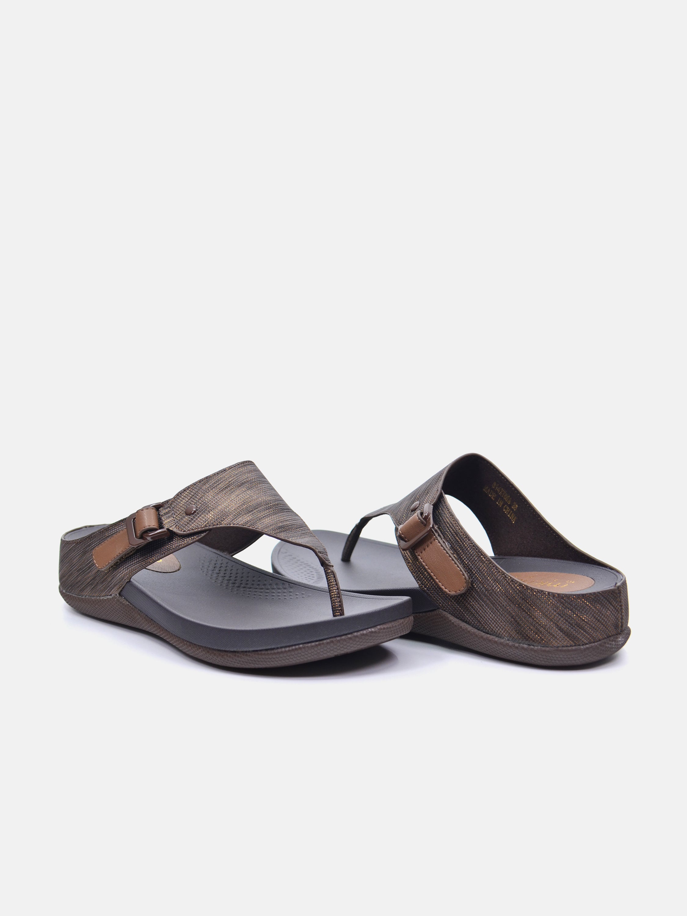 Michelle Morgan 814XY66A Women's Flat Sandals #color_Brown