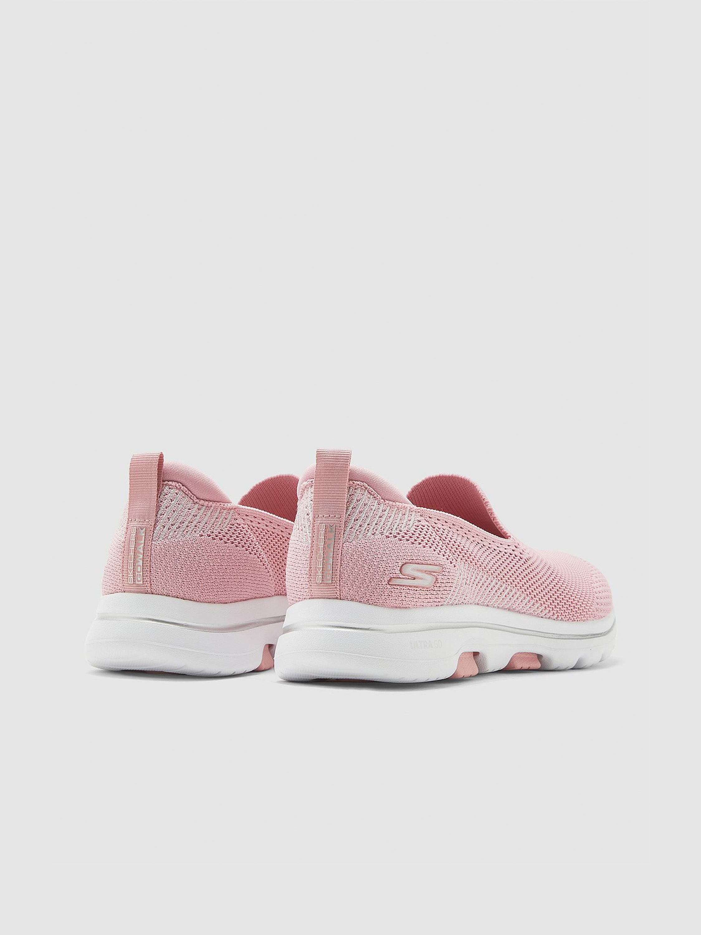 Skechers Women's GOwalk 5 - Prized Trainers #color_Light Pink