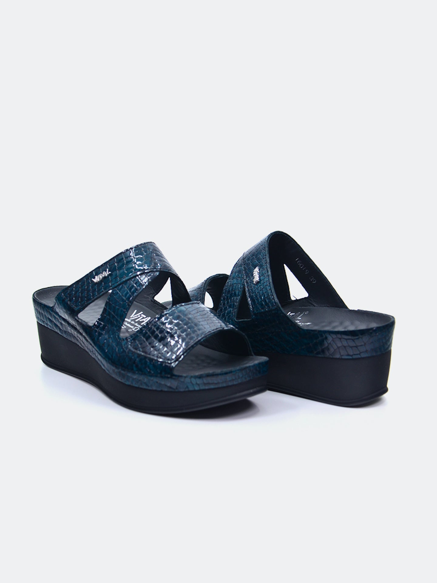 Vital Women's Platform Sandals #color_Green
