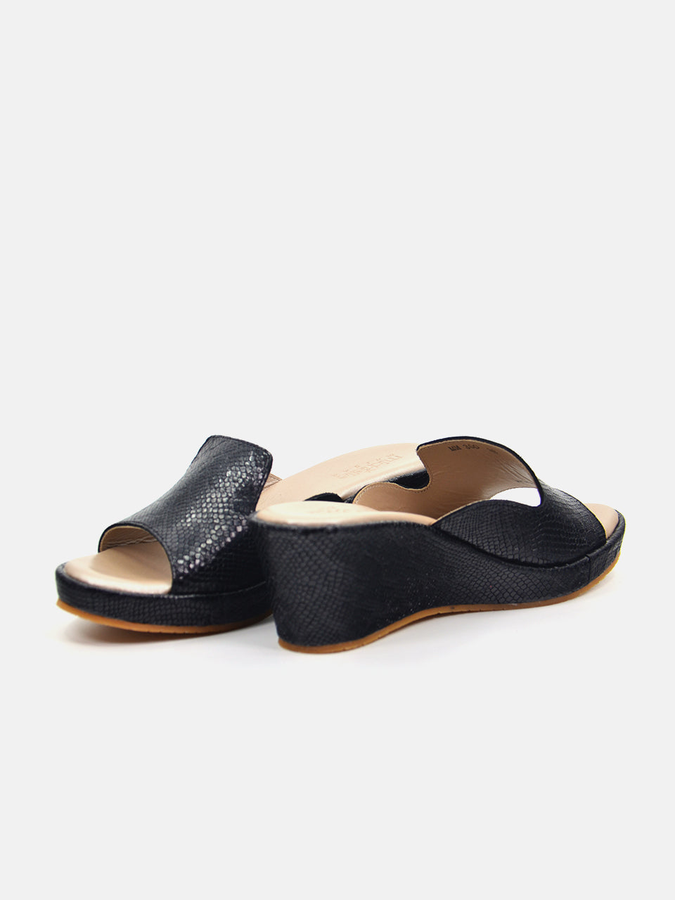 Michelle Morgan MM-300 Women's Wedge Sandals #color_Black
