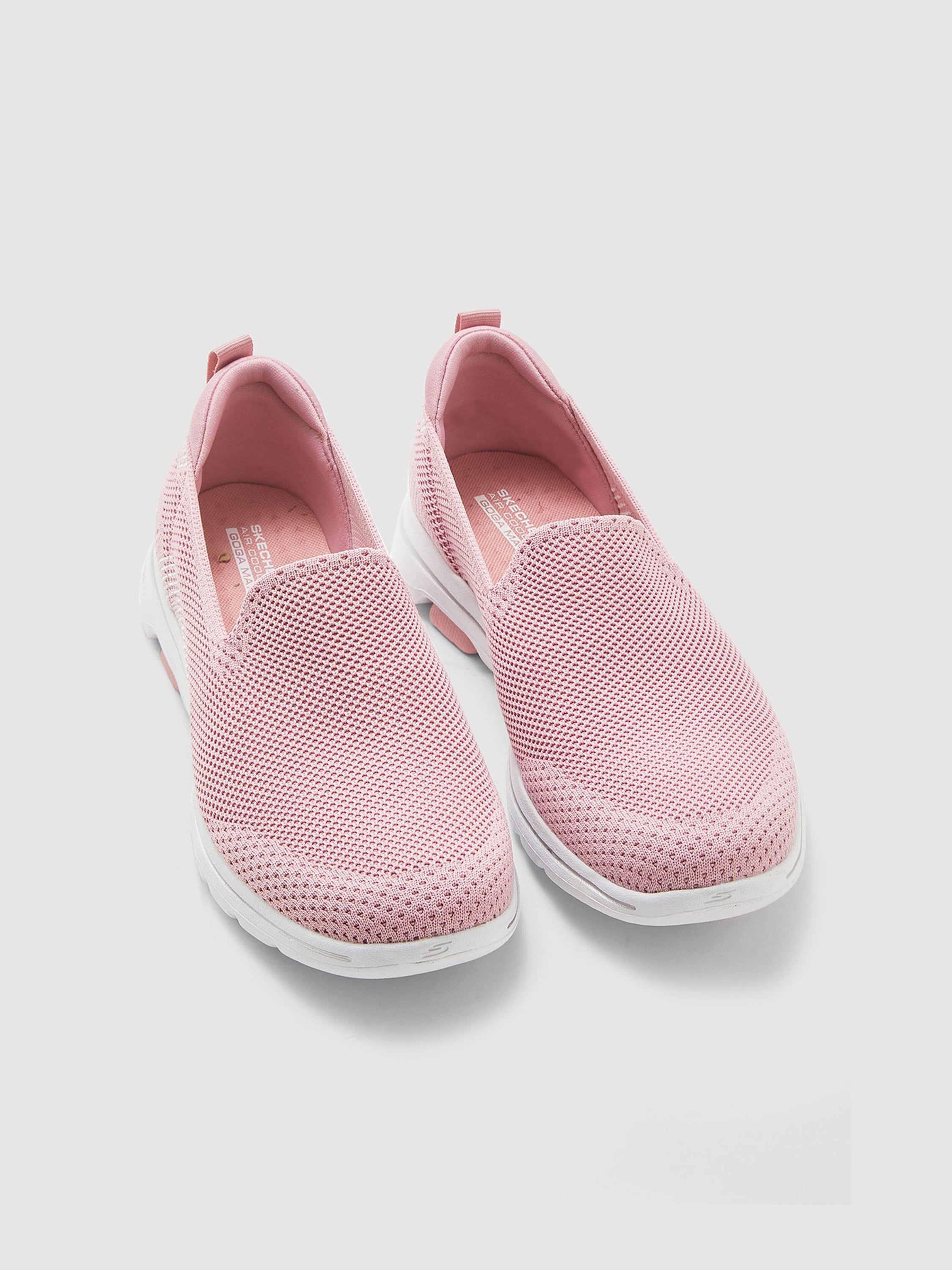 Skechers Women's GOwalk 5 - Prized Trainers #color_Light Pink