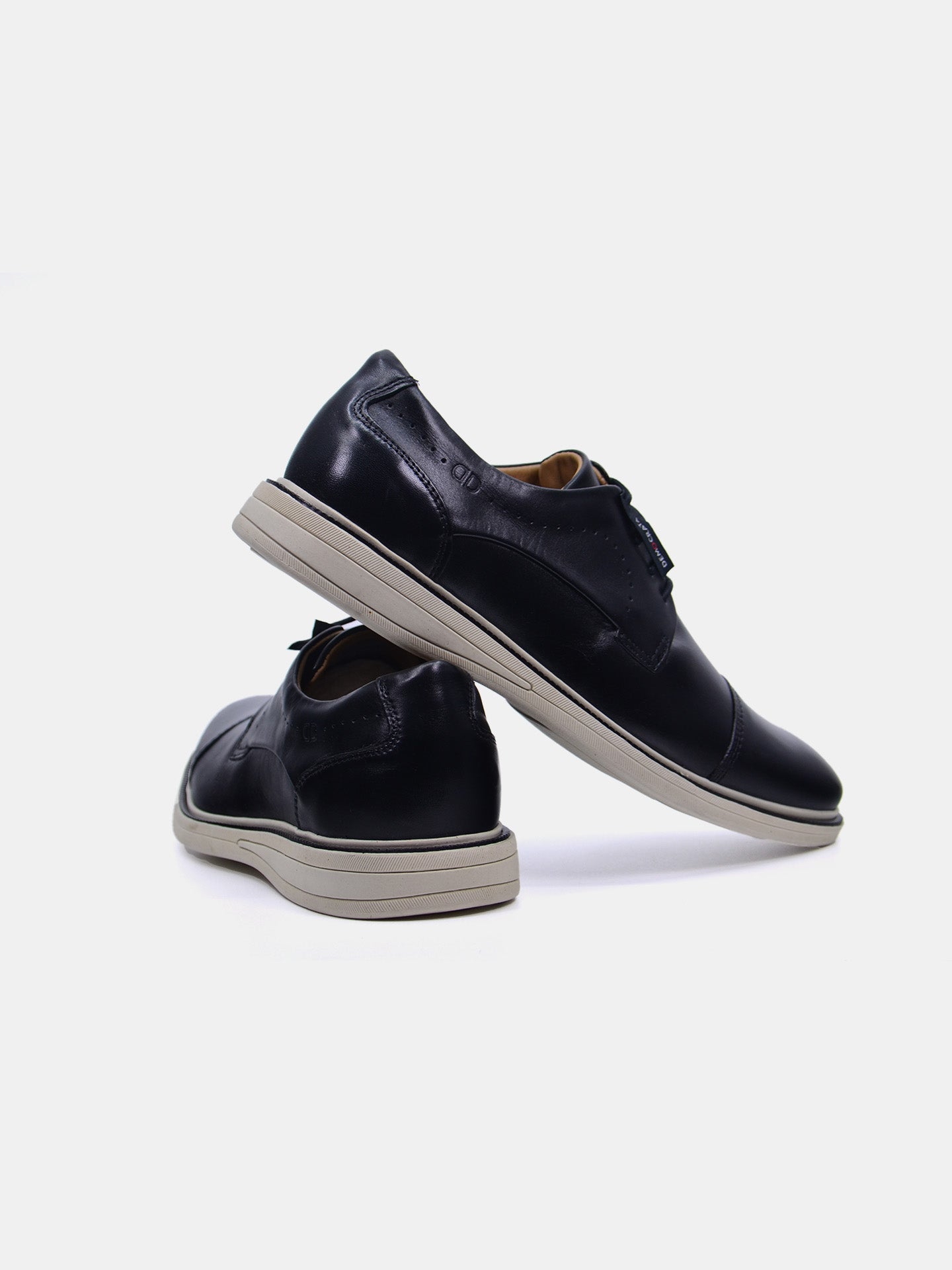 Democrata Men's Metropolitan Bay Shoes #color_Black
