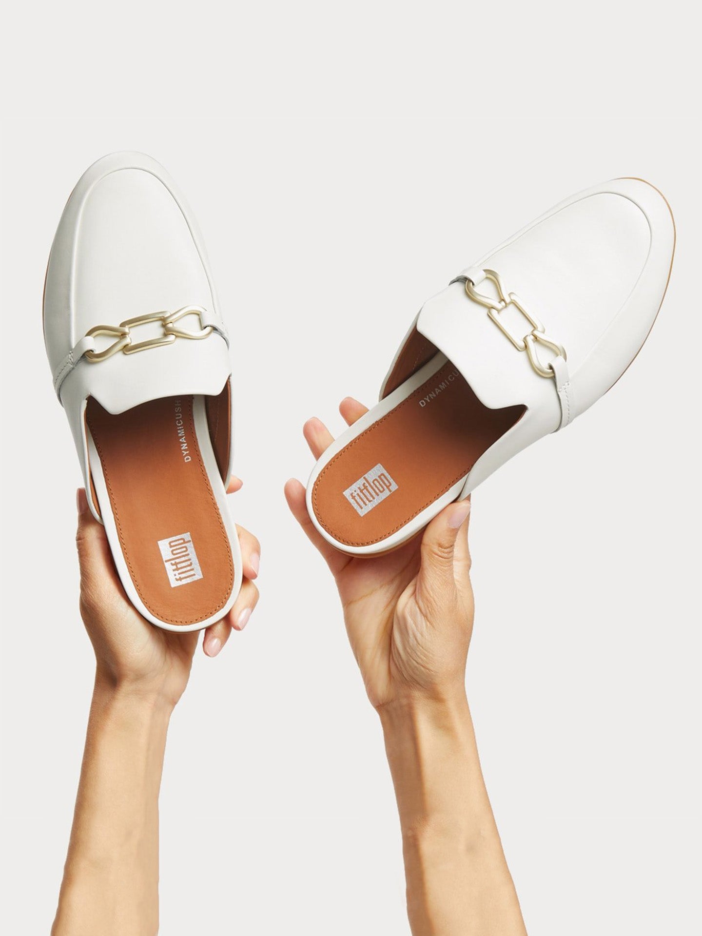 Fitflop Women's Gracie Chain Leather Mules #color_Beige