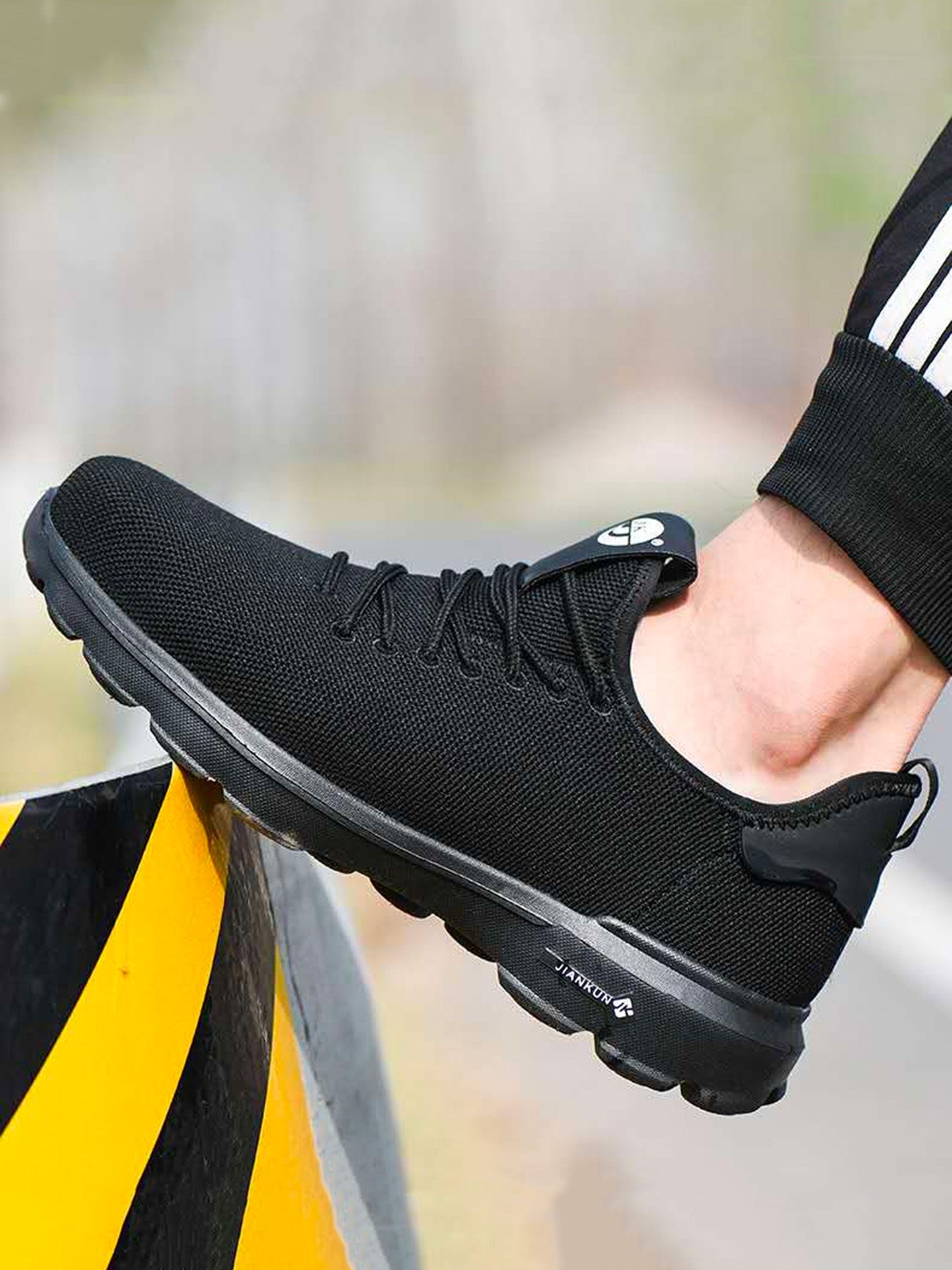 Raydlinx JK 701 Safety Shoes #color_Black