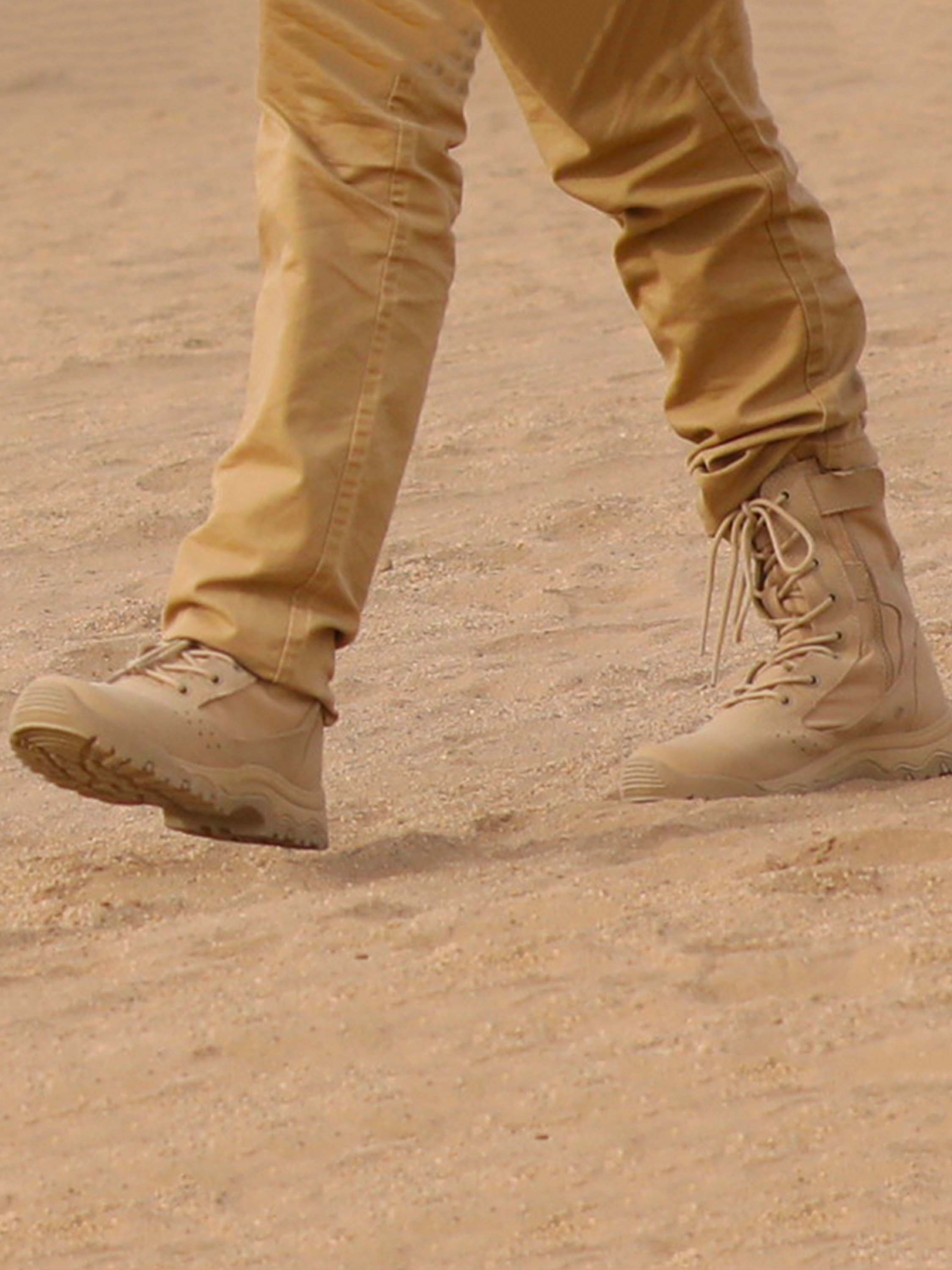 Hanagal Men's Thor Military Desert Boots #color_Beige