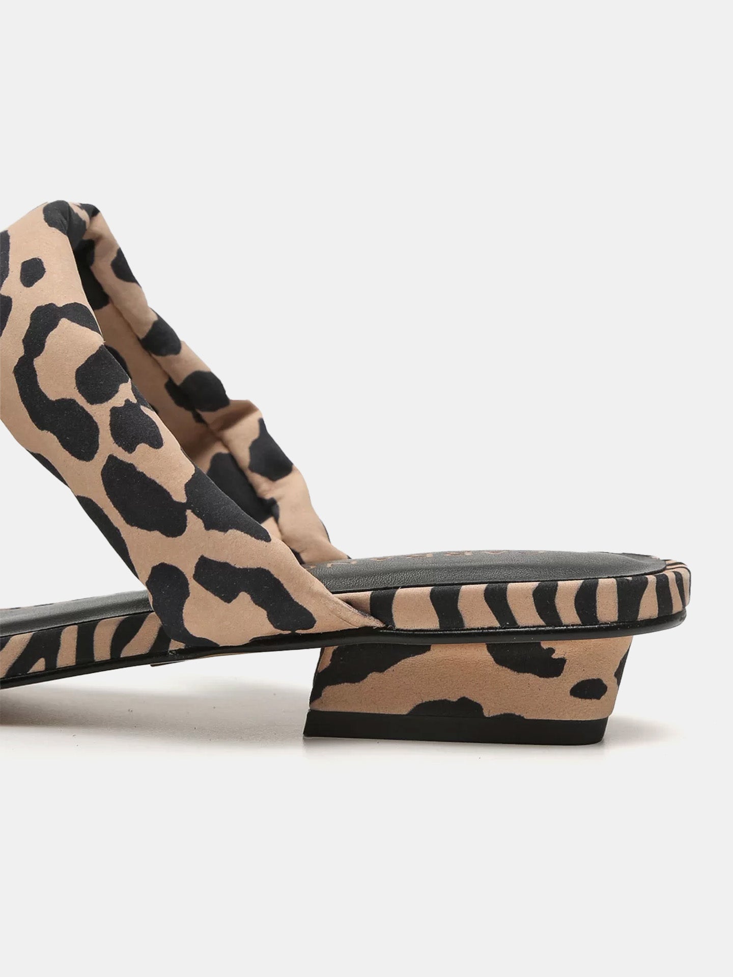 Carrano Women's Flat Duo Animal Print Strips Sandals #color_Beige