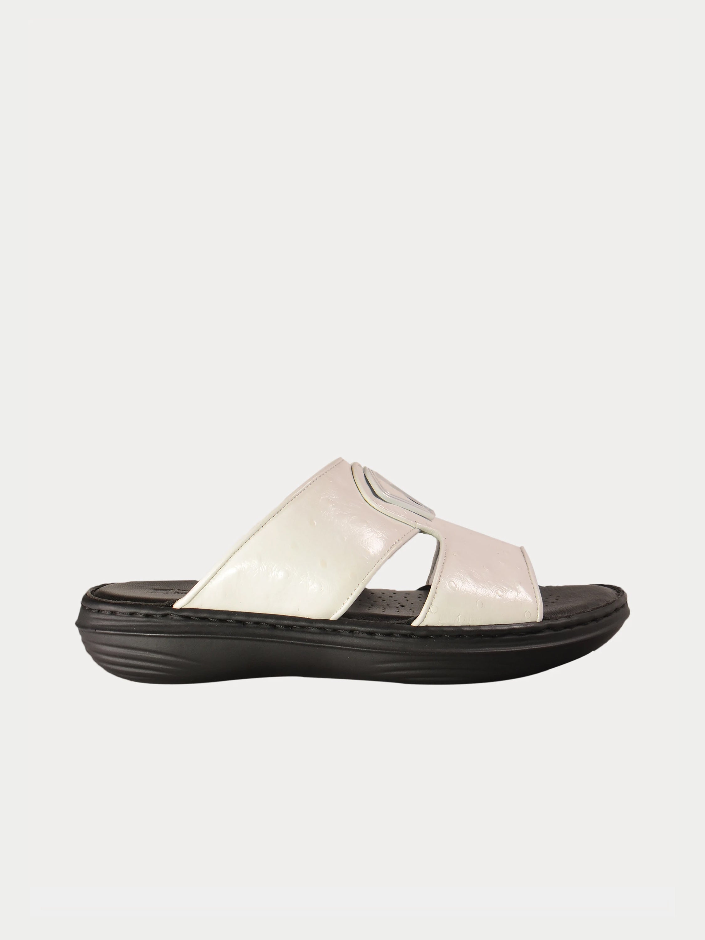 Barjeel Uno Caulkin Buckle Arabic Sandals #color_White