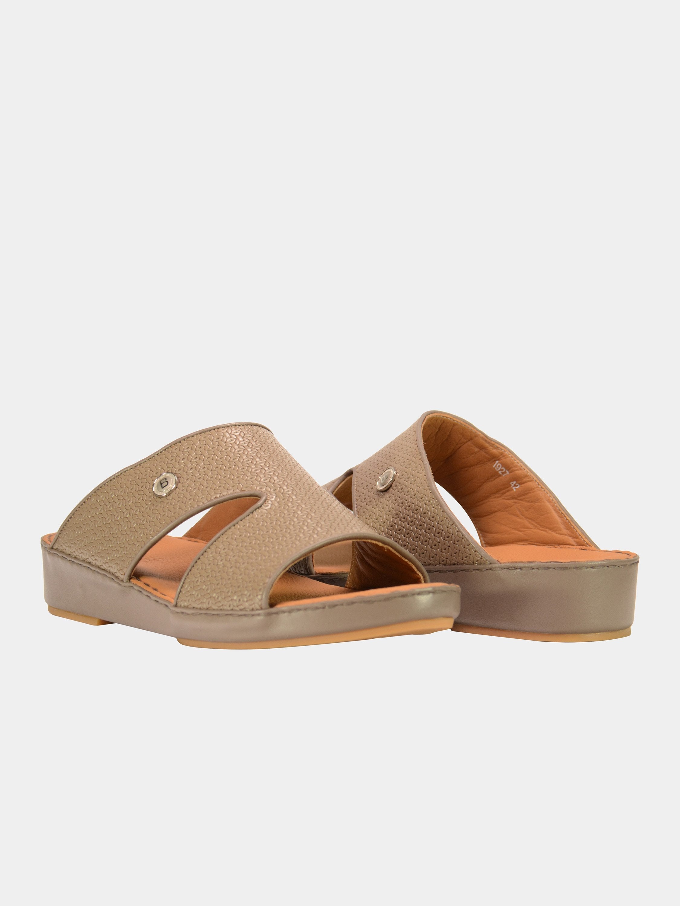 Barjeel Uno 001927 Textured Pattern Arabic Leather Sandals #color_Taupe