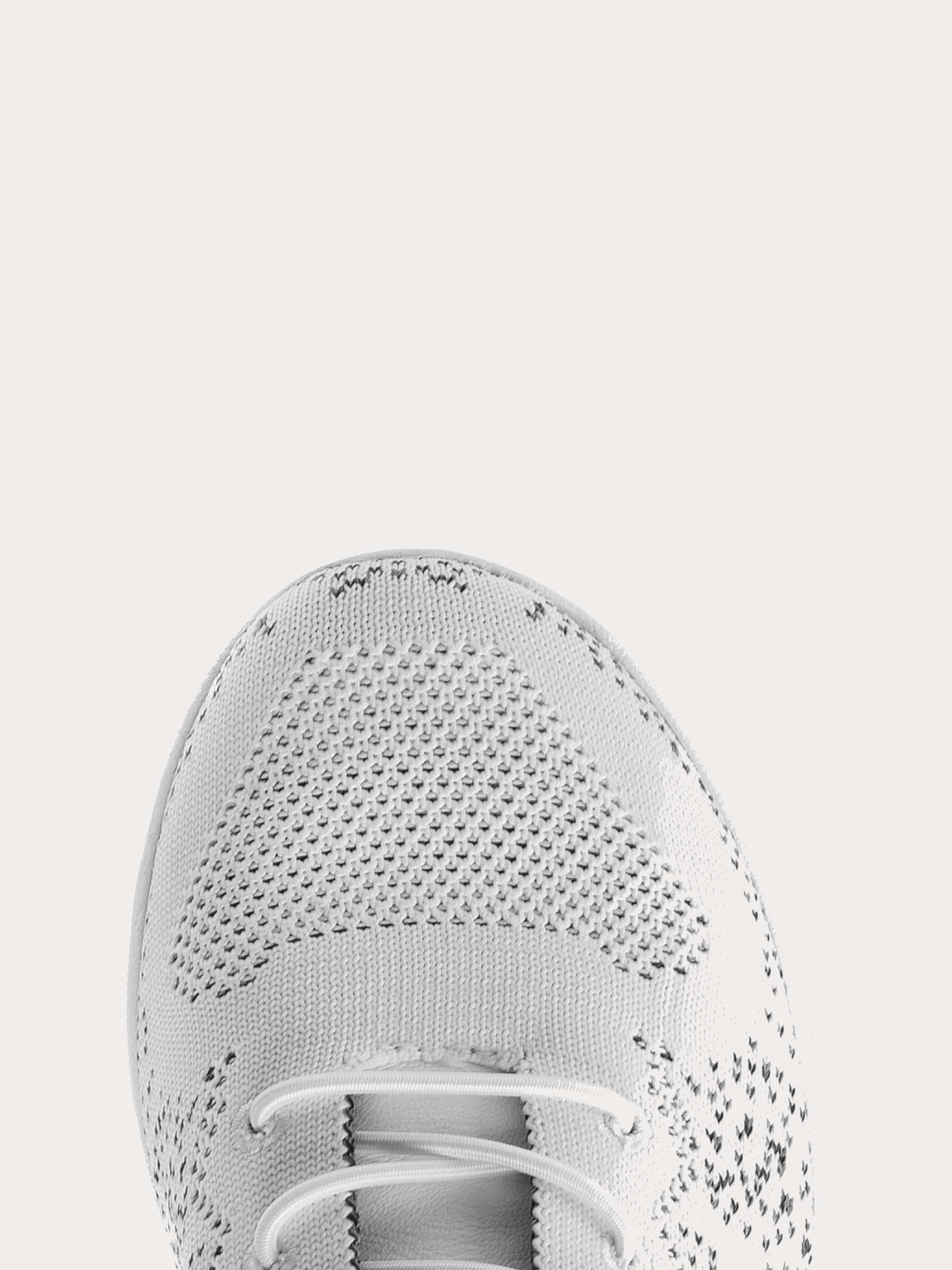 Josef Seibel Sina 43 Lace Up Trainers #color_White