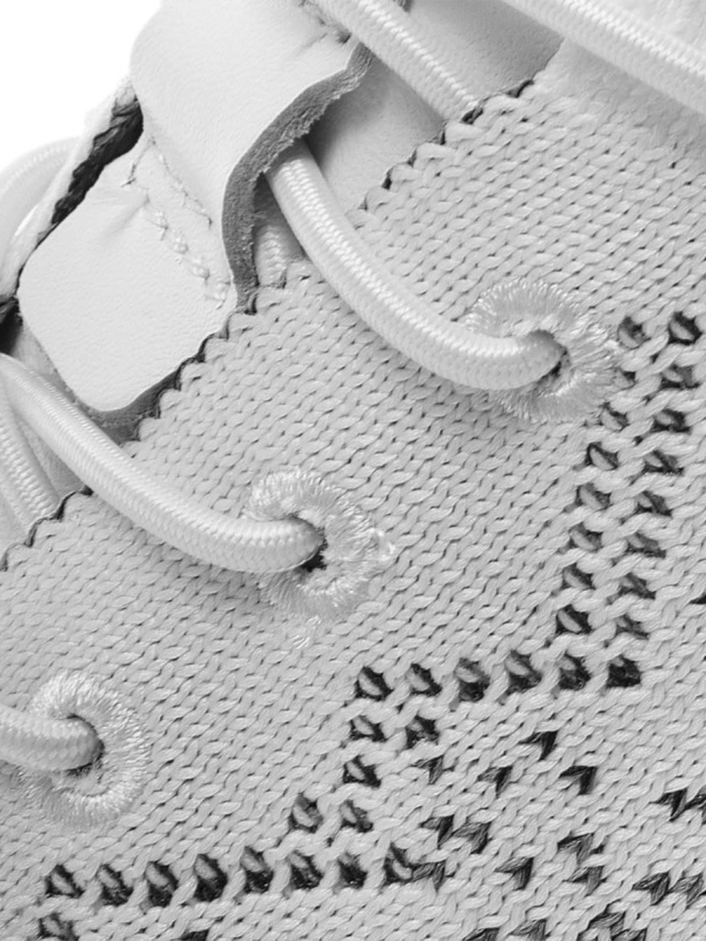 Josef Seibel Sina 43 Lace Up Trainers #color_White
